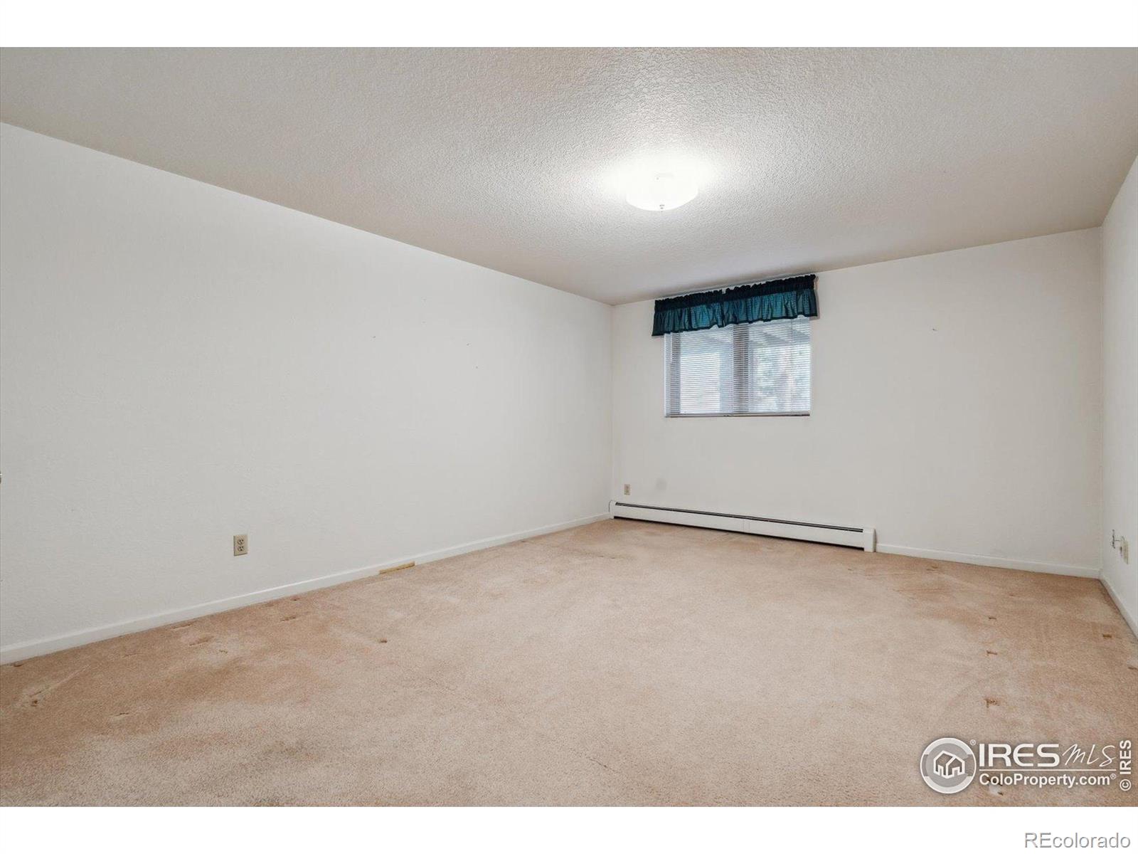 MLS Image #28 for 2010  46th avenue,greeley, Colorado