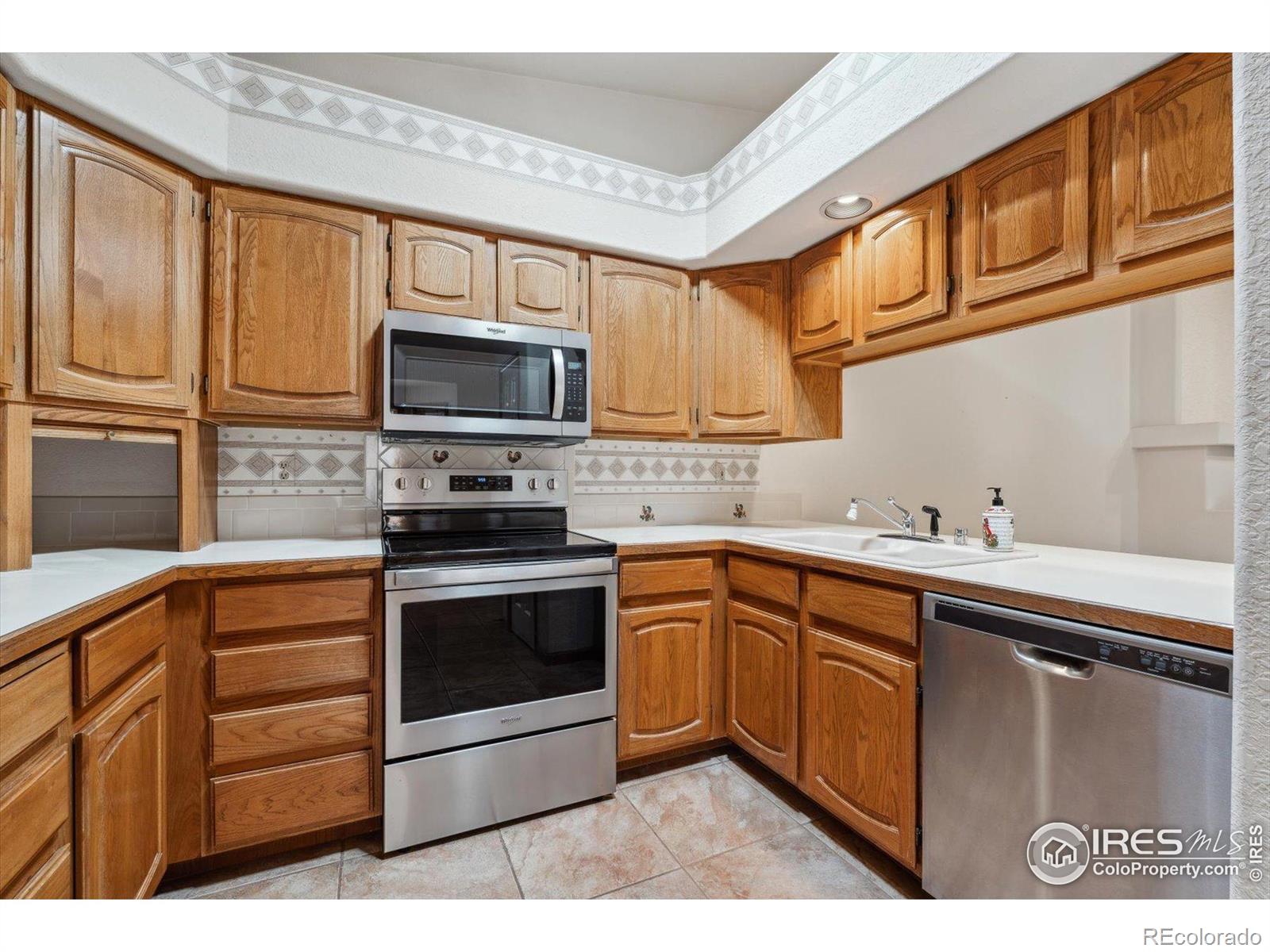 MLS Image #5 for 2010  46th avenue,greeley, Colorado