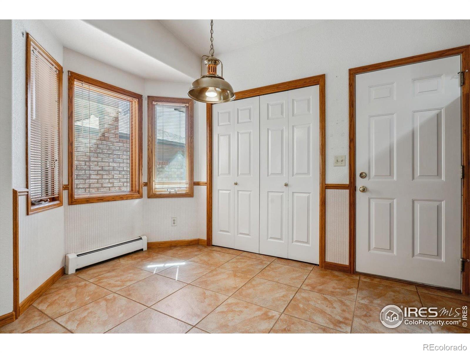 MLS Image #8 for 2010  46th avenue,greeley, Colorado