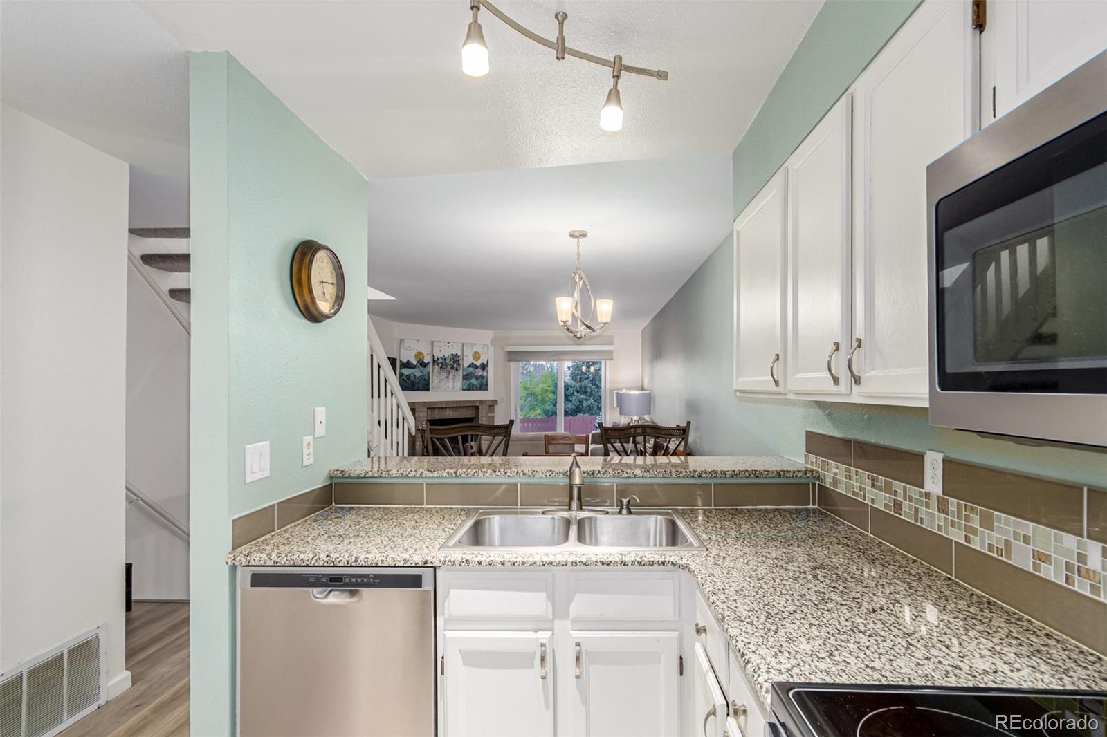 MLS Image #10 for 11147 w 17th avenue,lakewood, Colorado