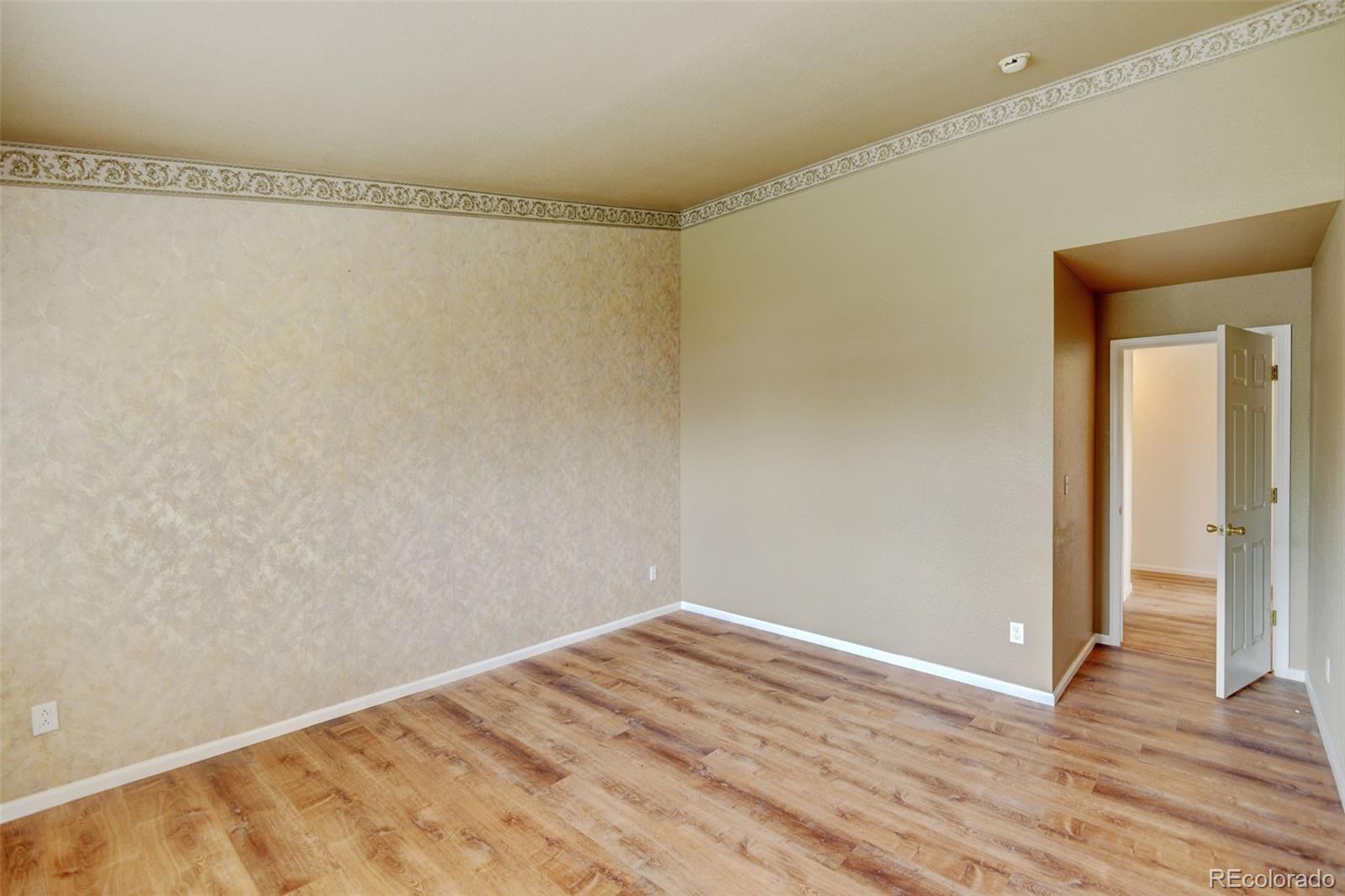 MLS Image #15 for 6794 w 3rd avenue,lakewood, Colorado
