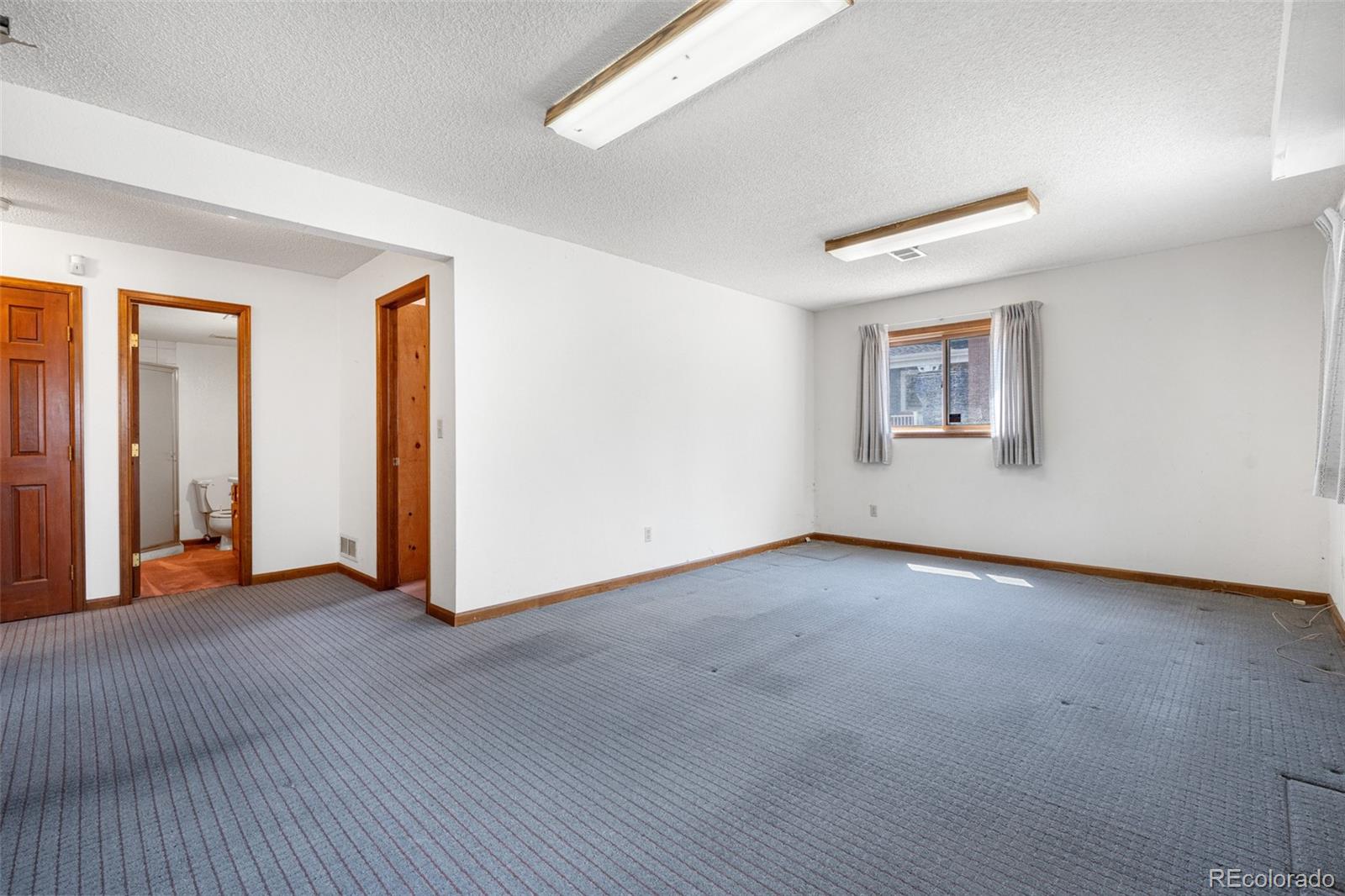 MLS Image #13 for 835 s geneva street,aurora, Colorado