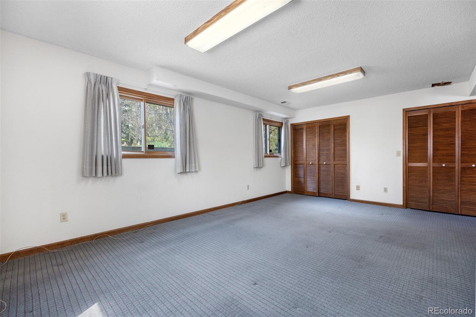 MLS Image #14 for 835 s geneva street,aurora, Colorado