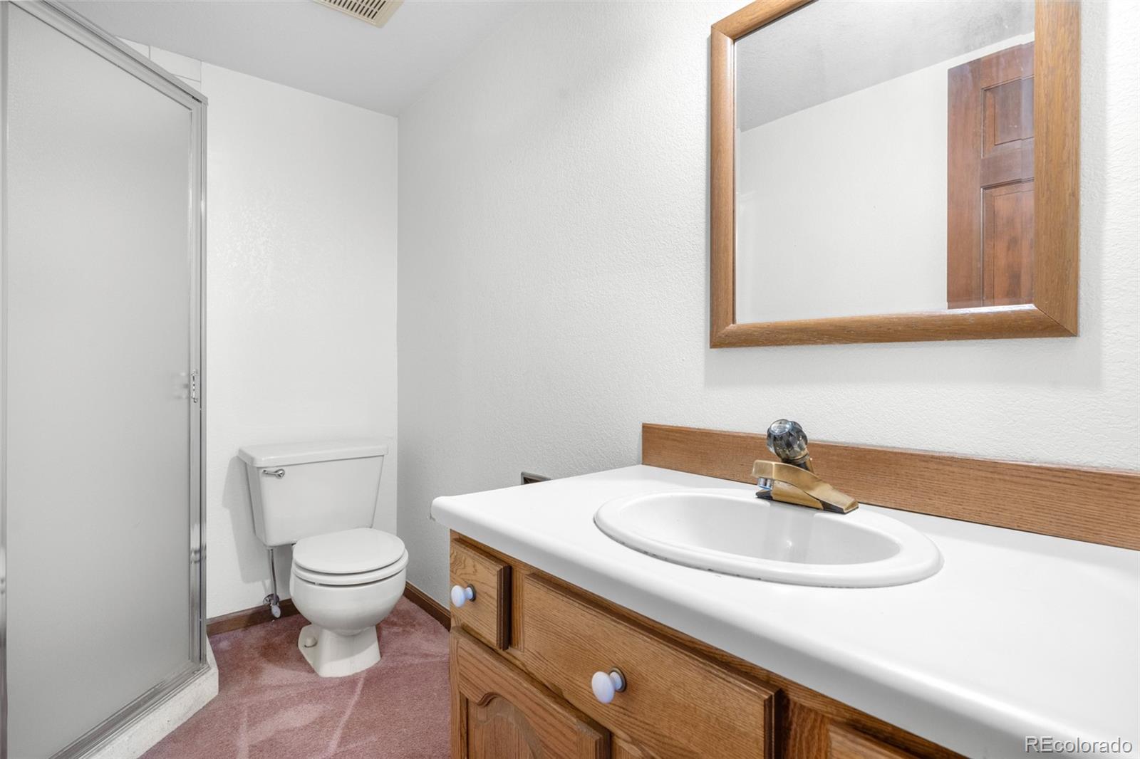MLS Image #17 for 835 s geneva street,aurora, Colorado