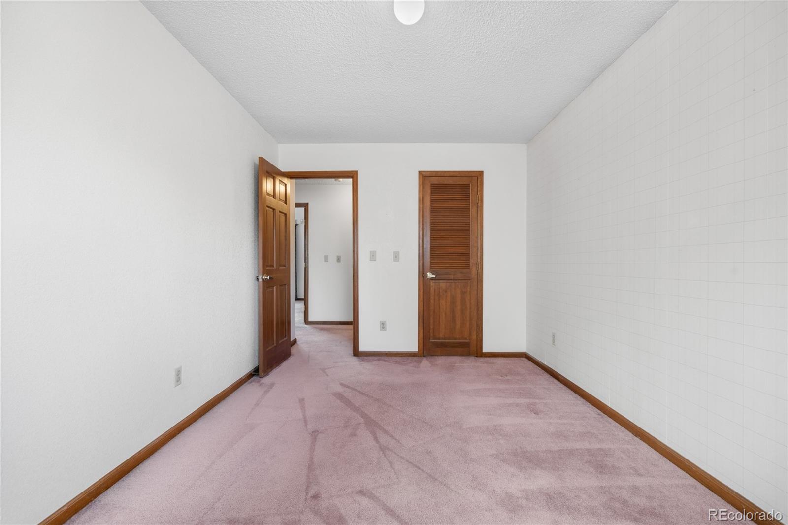 MLS Image #25 for 835 s geneva street,aurora, Colorado