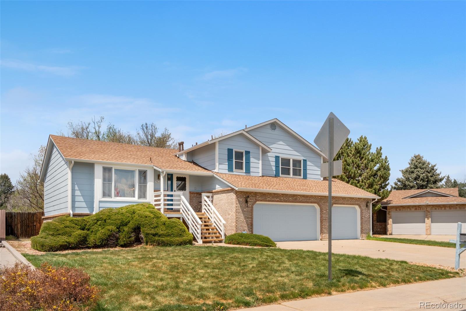 MLS Image #33 for 835 s geneva street,aurora, Colorado