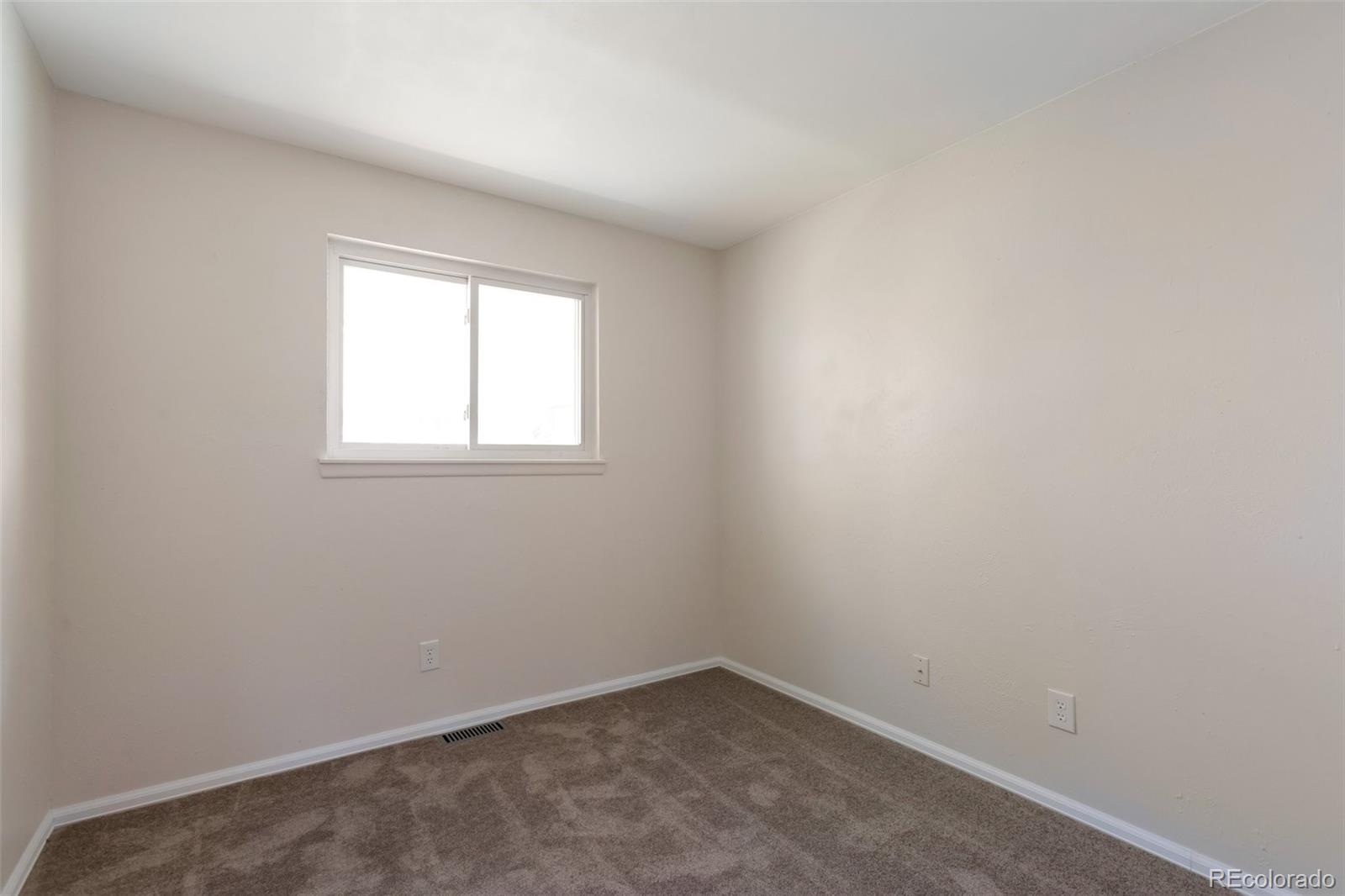 MLS Image #13 for 19038 e girard avenue,aurora, Colorado