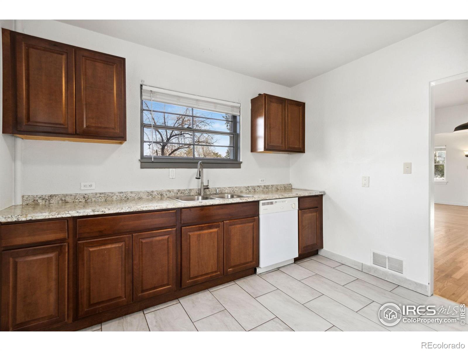 MLS Image #16 for 605 e prospect road,fort collins, Colorado