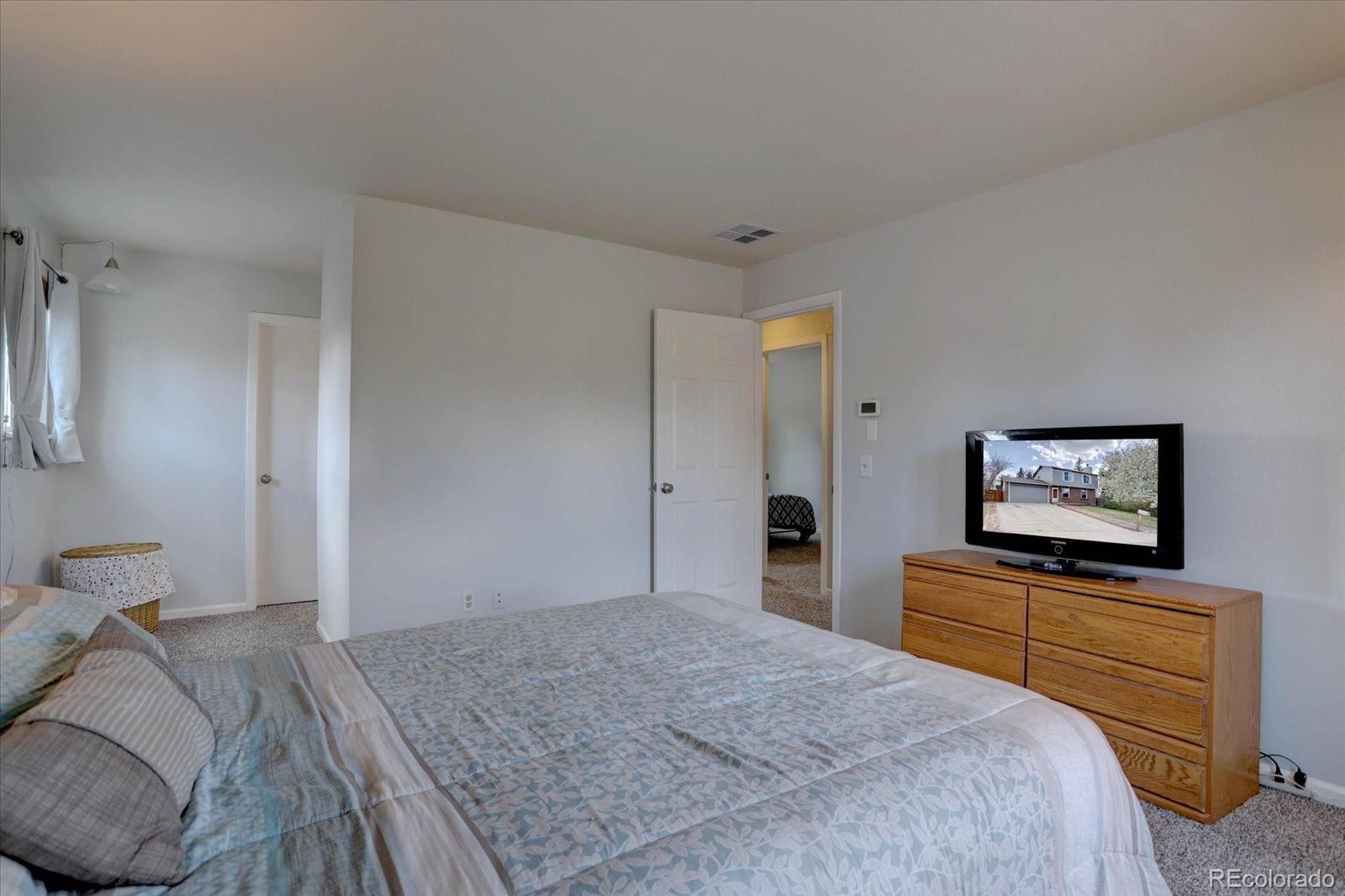 MLS Image #11 for 17912 e milan place,aurora, Colorado