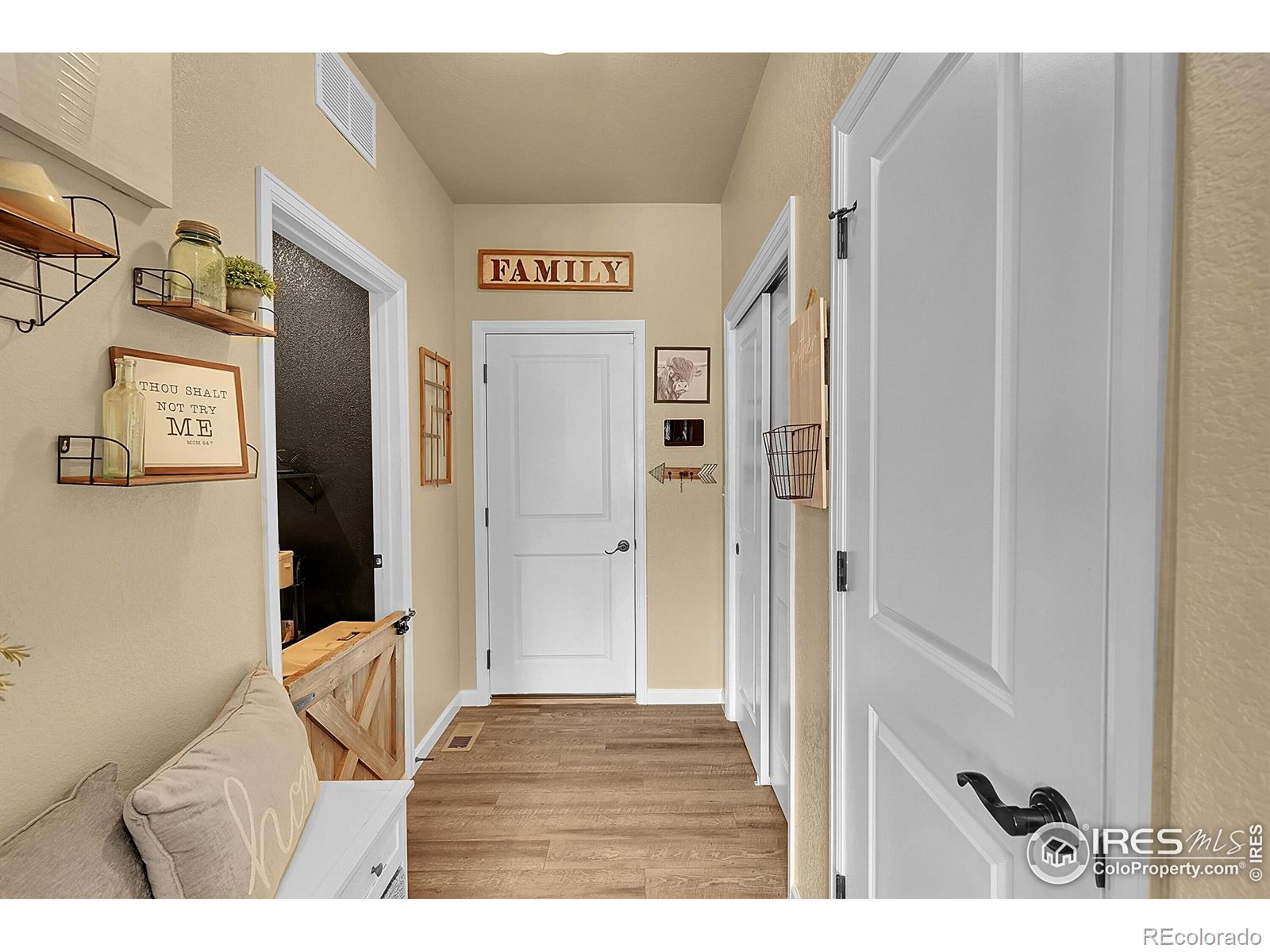 MLS Image #9 for 845  pioneer drive,milliken, Colorado