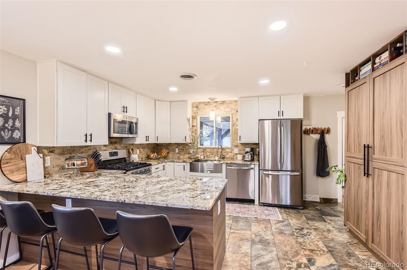 MLS Image #4 for 6900 s clermont street,centennial, Colorado