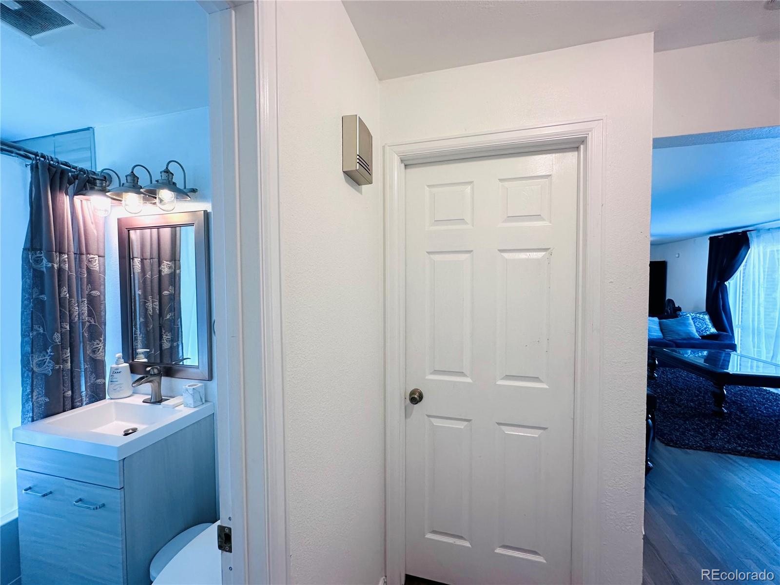 MLS Image #16 for 413  jamaica street,aurora, Colorado