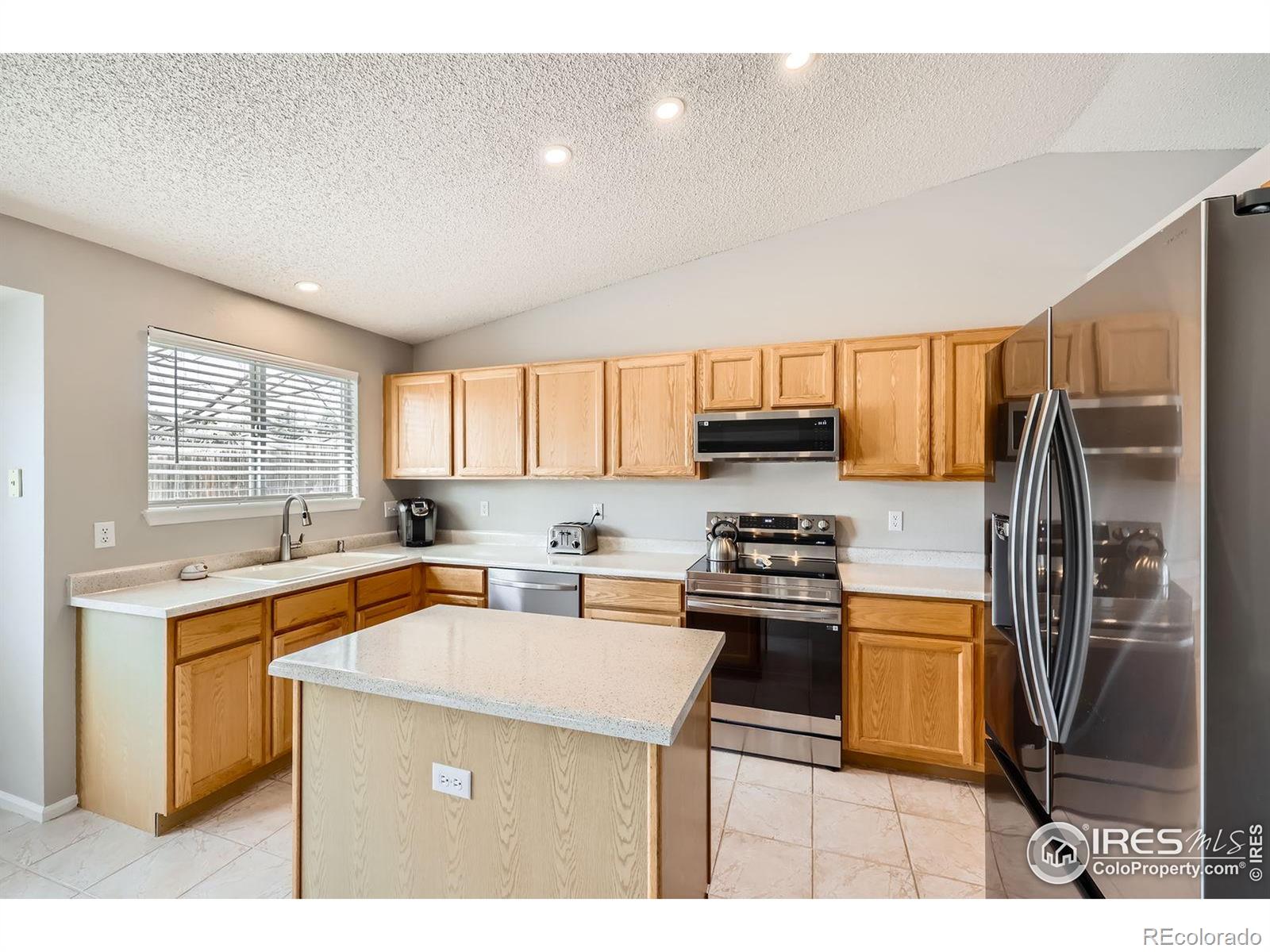 MLS Image #9 for 21656  hill gail way,parker, Colorado
