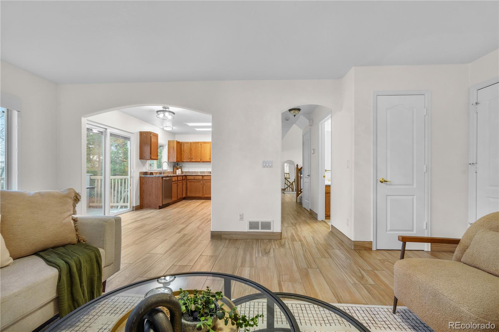 MLS Image #10 for 8164 s york court,centennial, Colorado