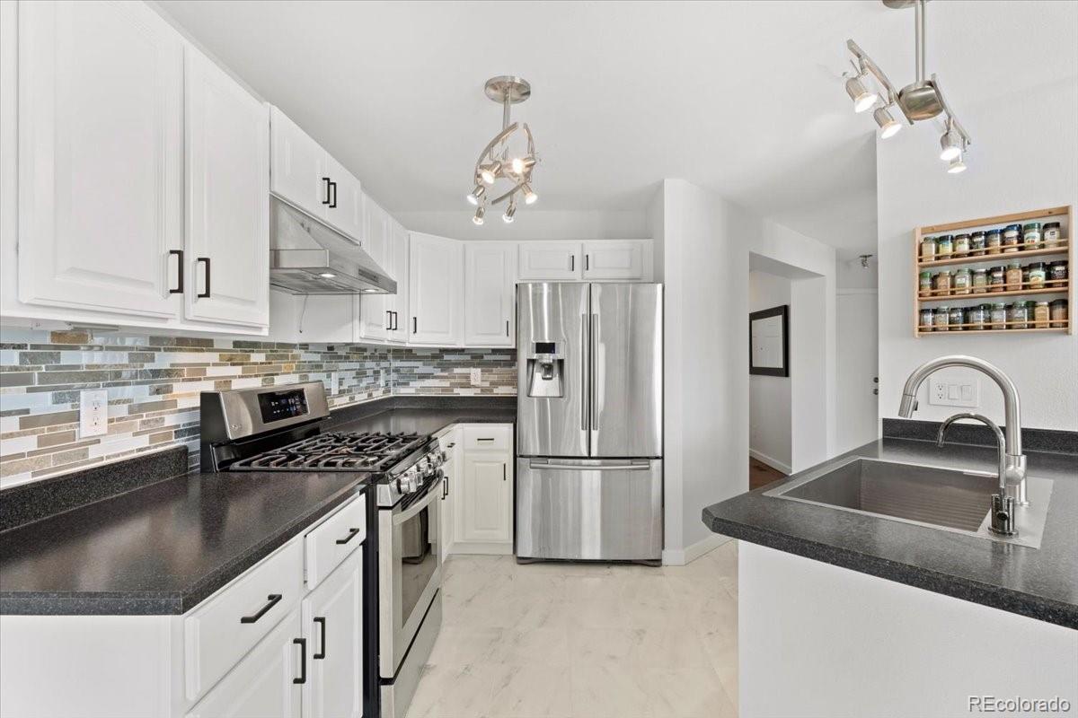 MLS Image #10 for 2545  andrew drive,superior, Colorado