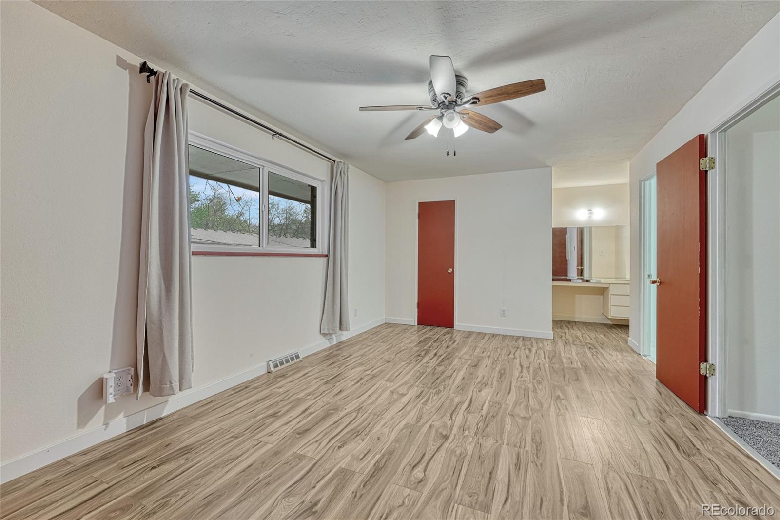 MLS Image #16 for 544 s xenon court,lakewood, Colorado