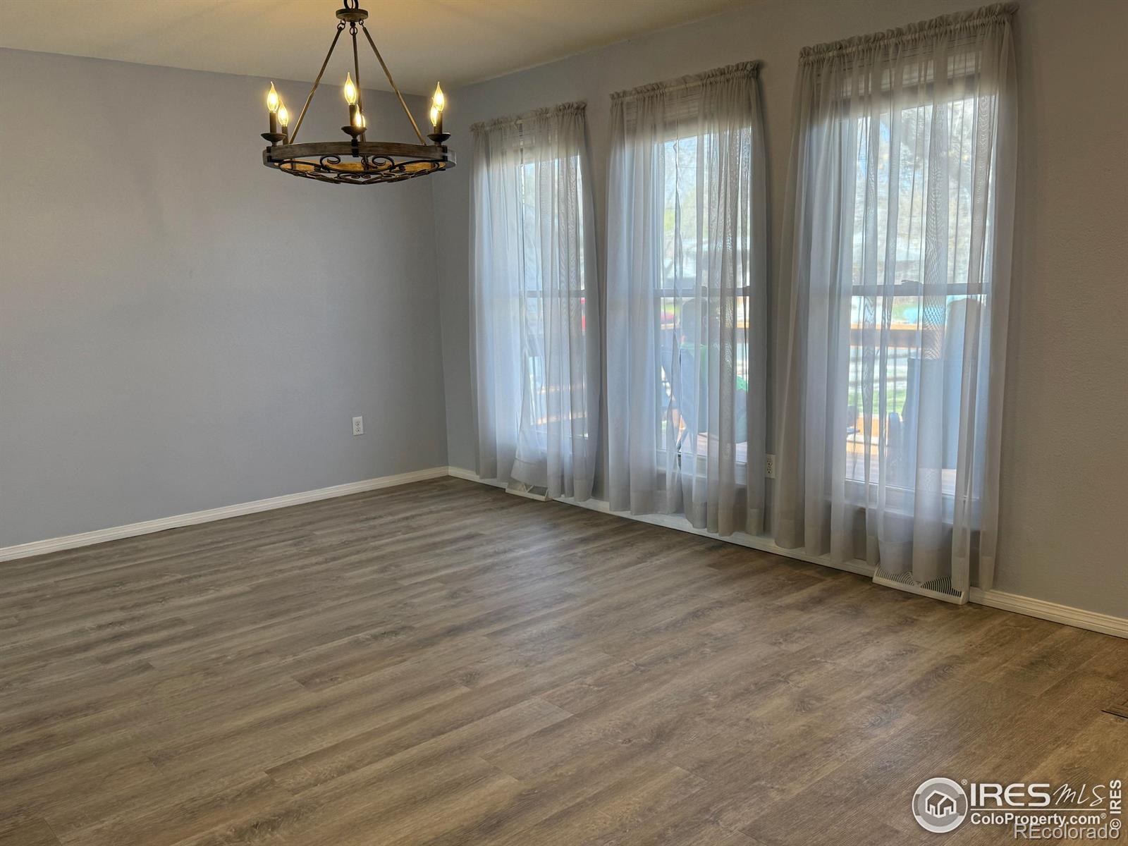 MLS Image #5 for 647  buchanan lane,longmont, Colorado