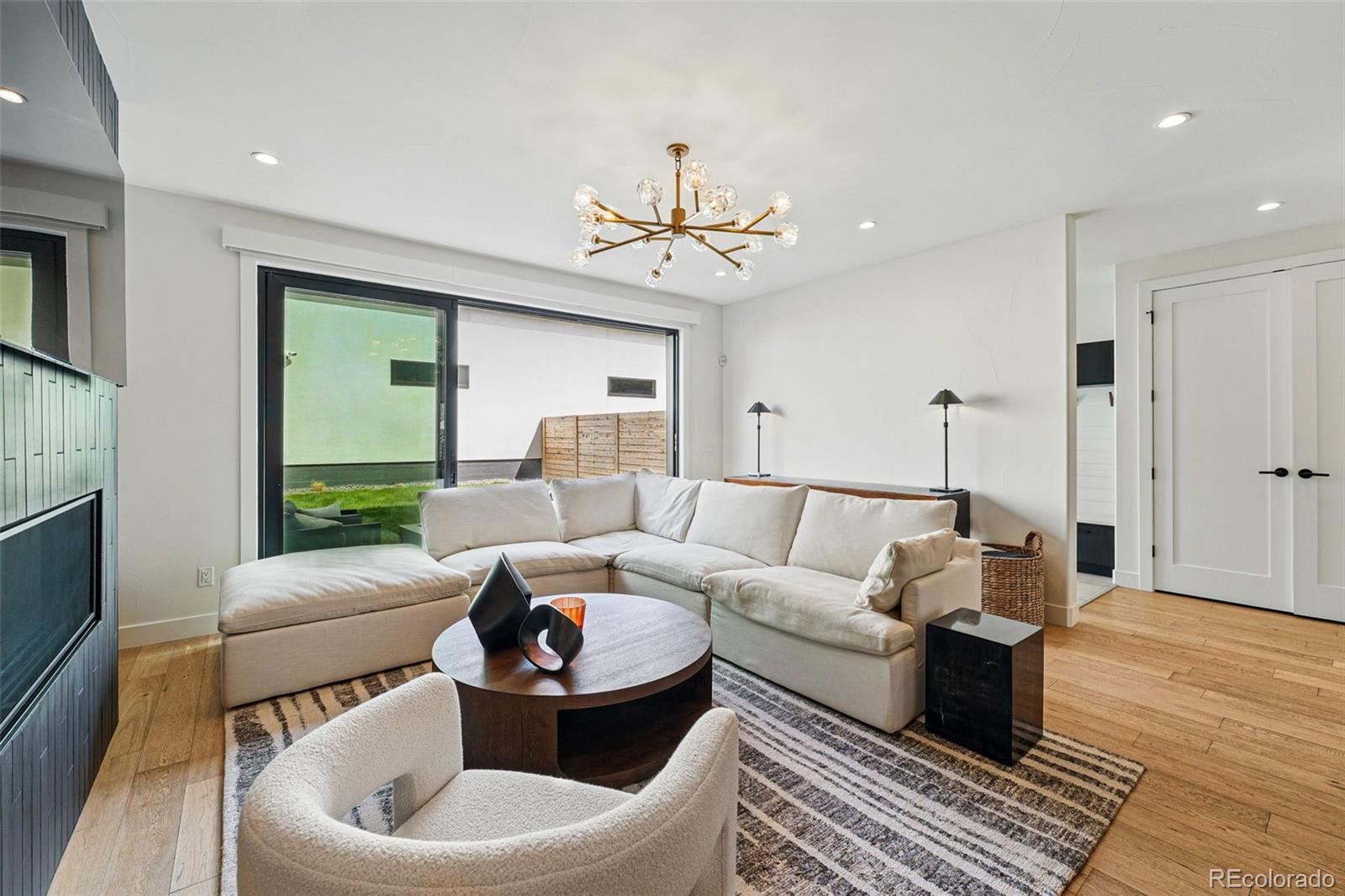 MLS Image #12 for 380 s humboldt street,denver, Colorado