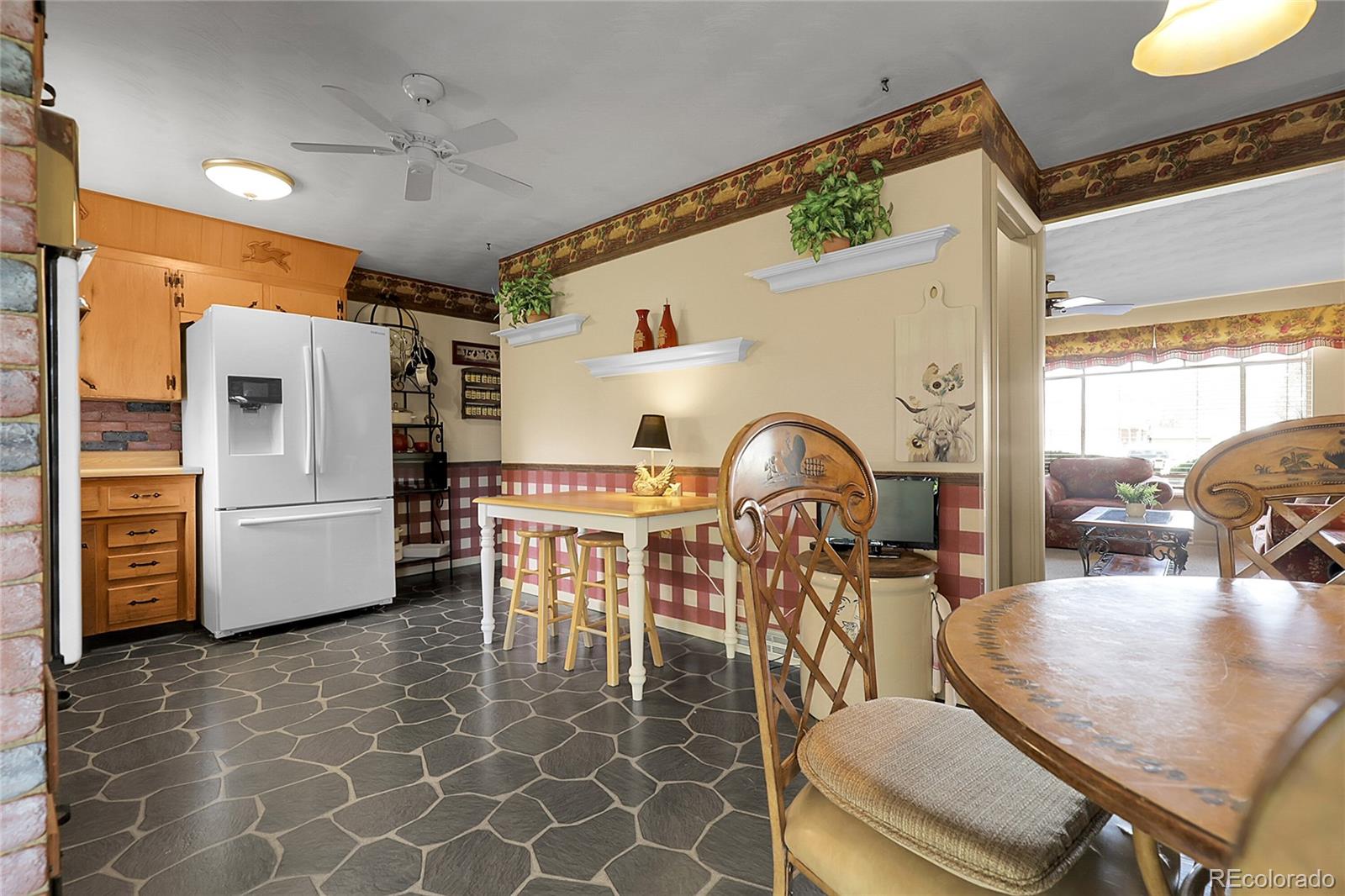 MLS Image #11 for 6832 s birch way,centennial, Colorado