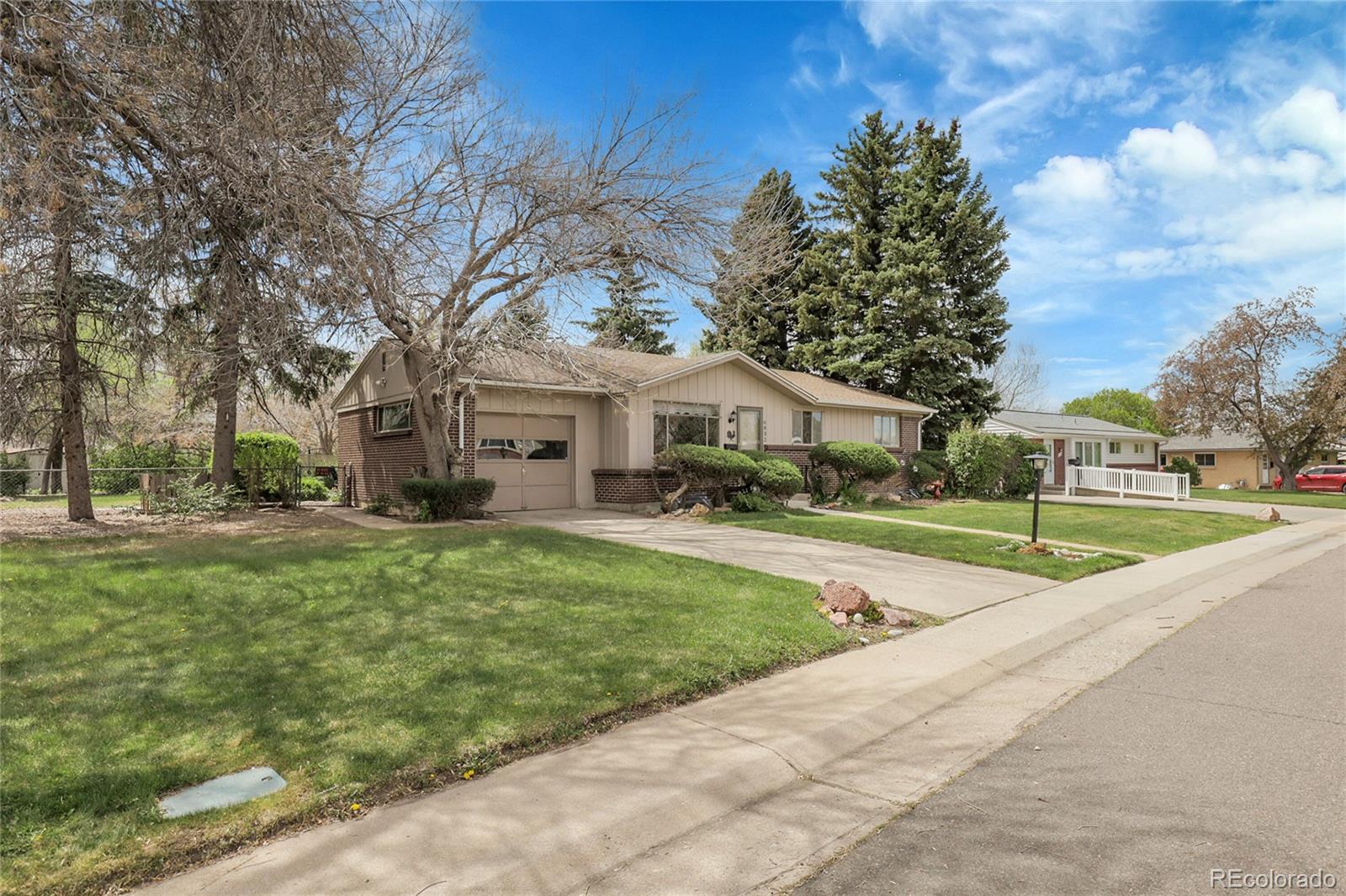 MLS Image #2 for 6832 s birch way,centennial, Colorado