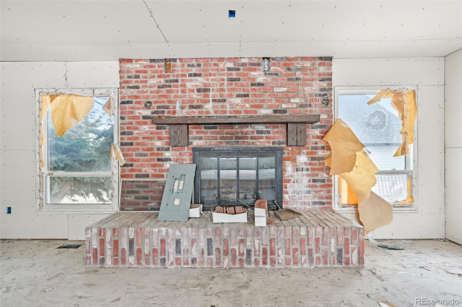 MLS Image #11 for 796 s bristol street,lakewood, Colorado