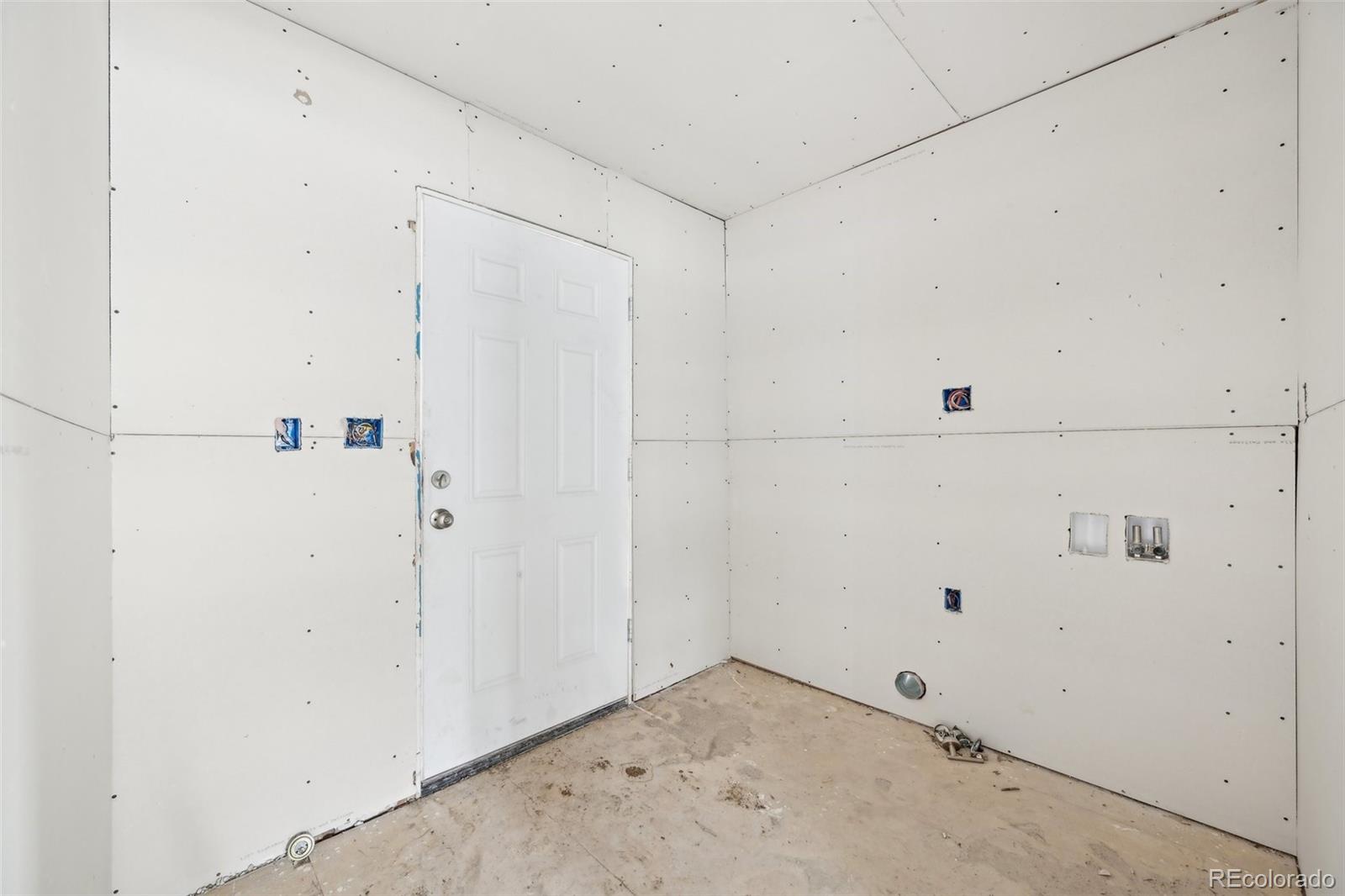 MLS Image #12 for 796 s bristol street,lakewood, Colorado