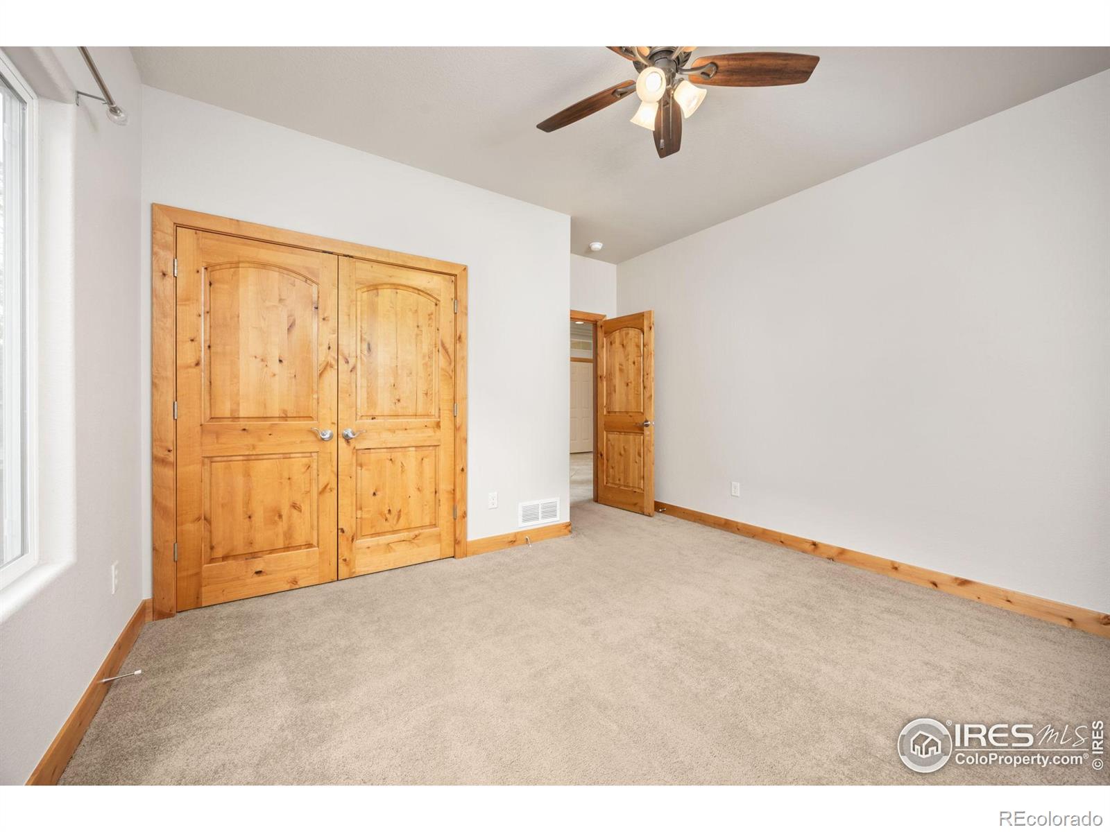 MLS Image #7 for 1820  georgetown court,loveland, Colorado