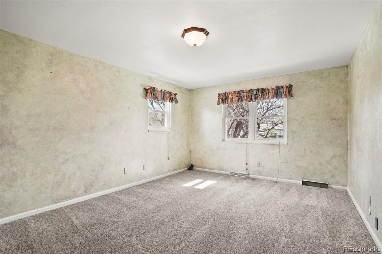 MLS Image #13 for 9004 e floyd avenue,denver, Colorado