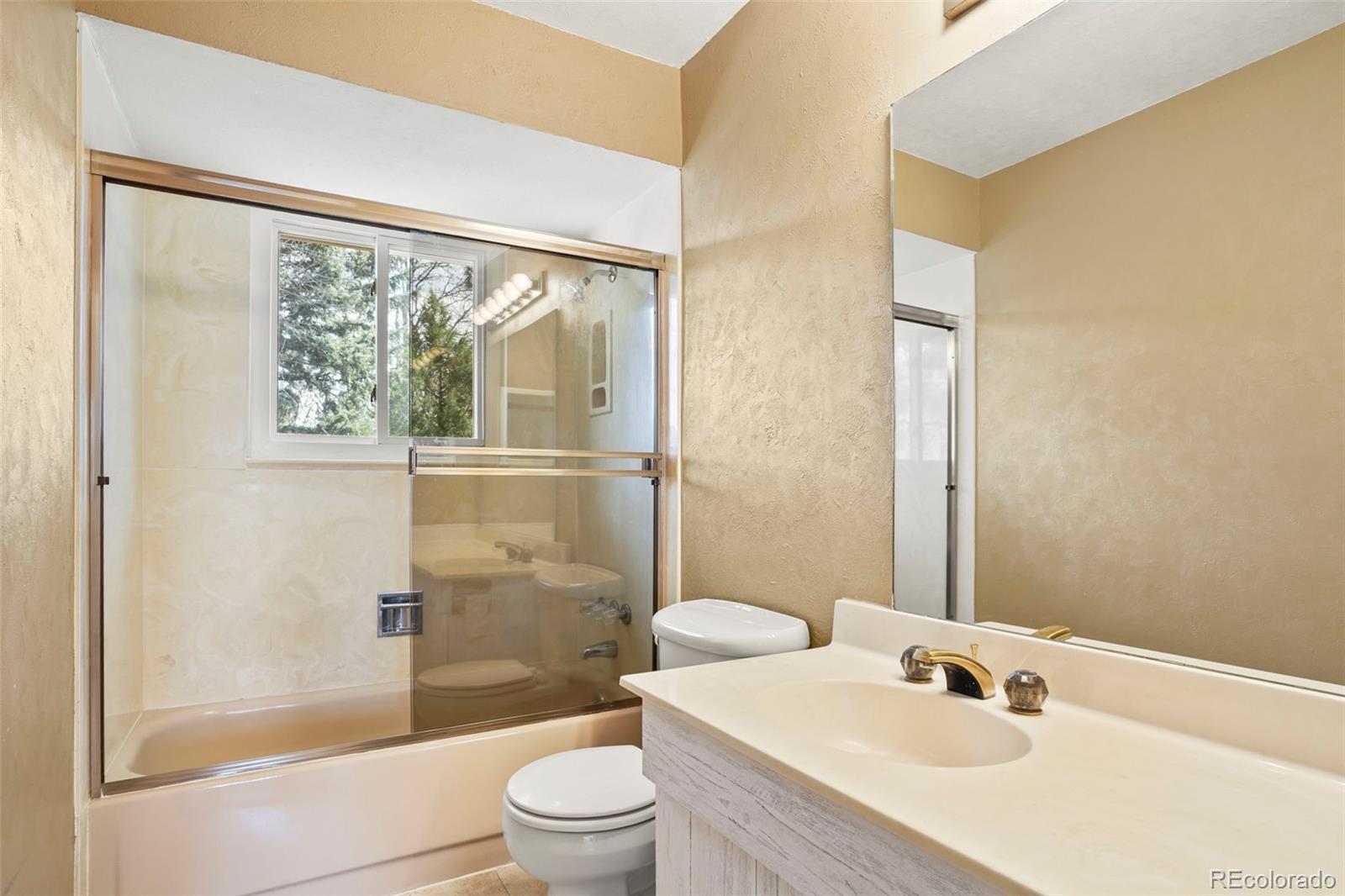 MLS Image #19 for 9004 e floyd avenue,denver, Colorado