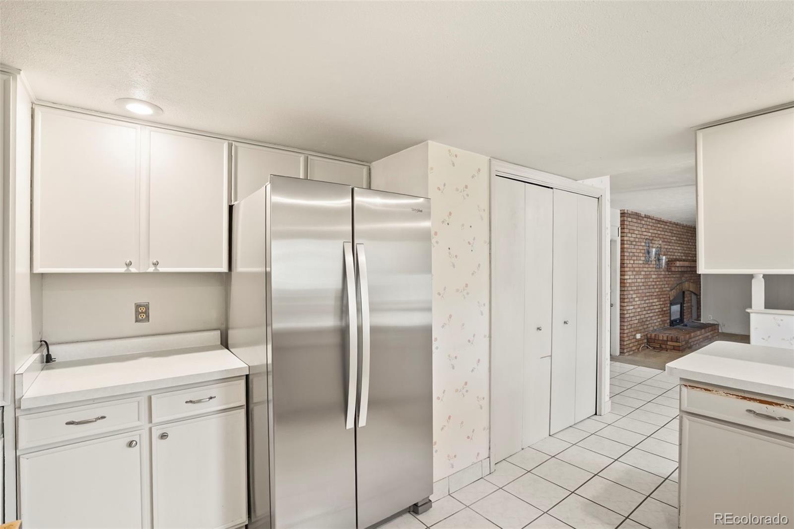 MLS Image #8 for 9004 e floyd avenue,denver, Colorado