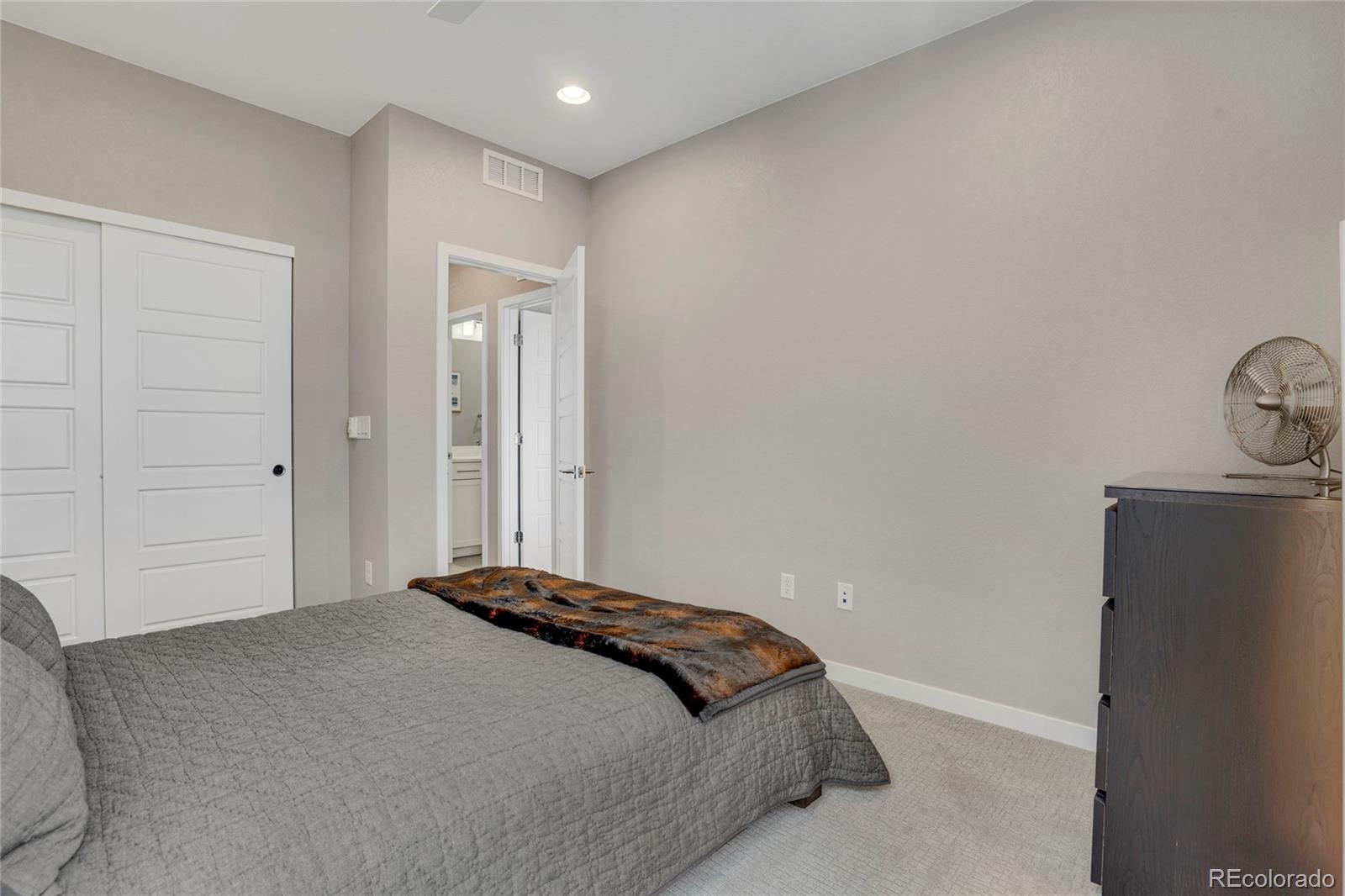 MLS Image #24 for 8982  delacorte street,littleton, Colorado
