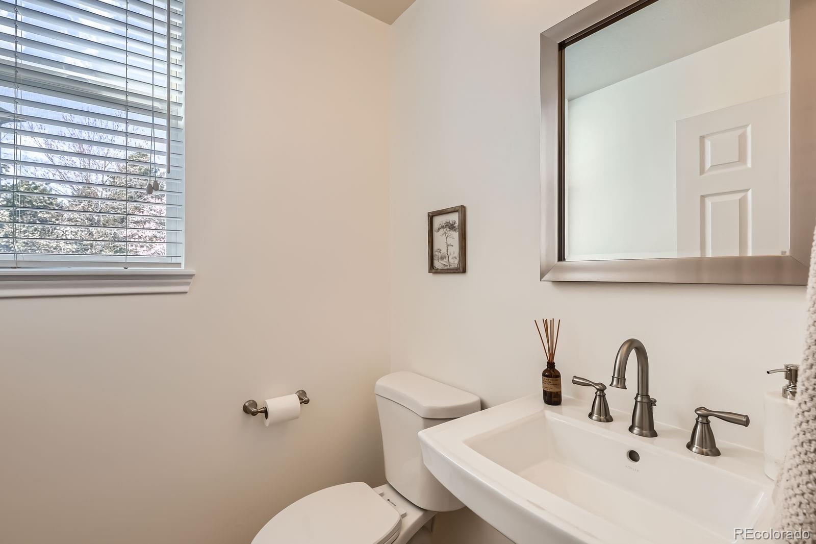 MLS Image #15 for 17979 e dorado drive,centennial, Colorado