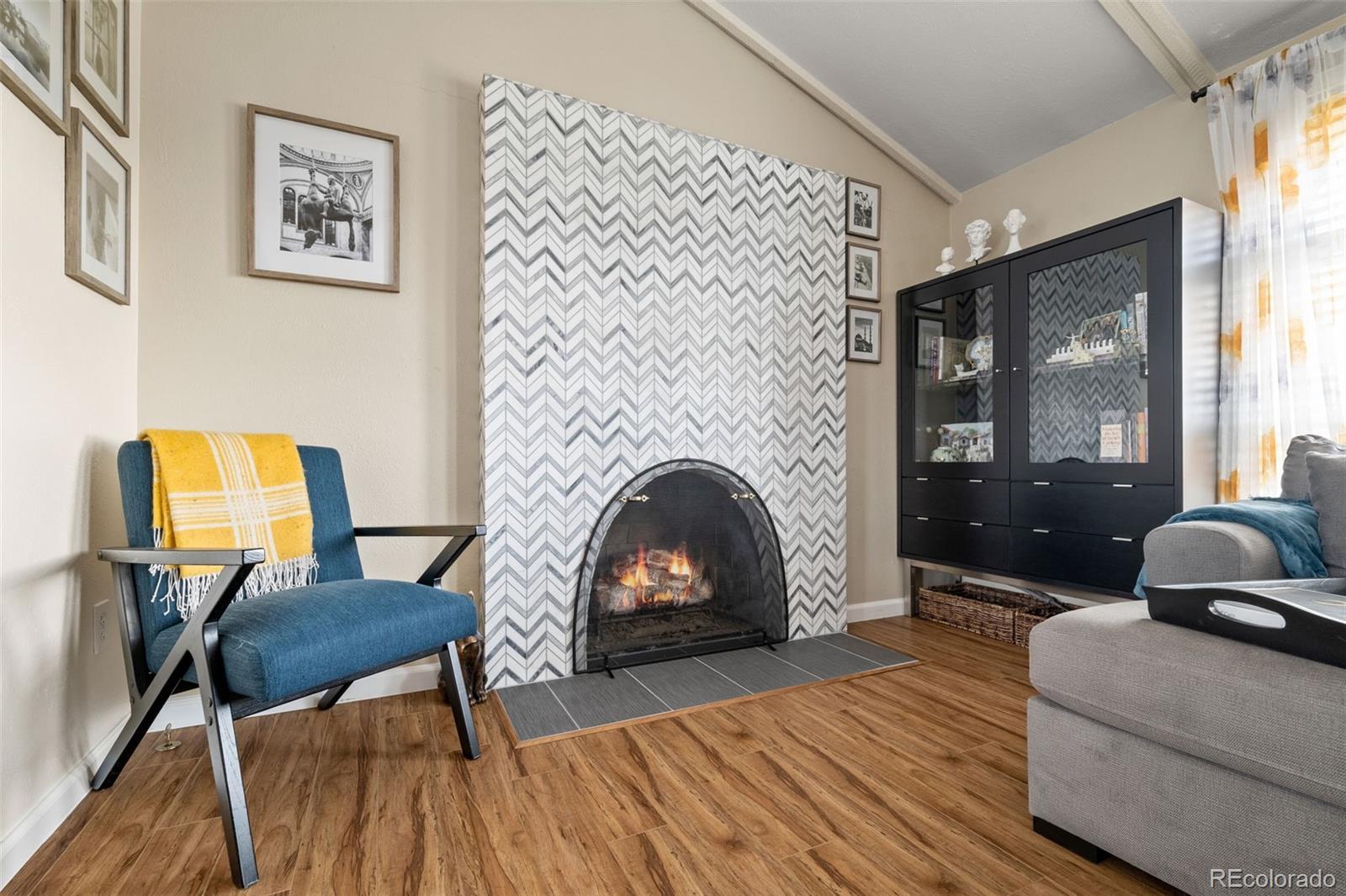 MLS Image #6 for 6854 s willow street,centennial, Colorado