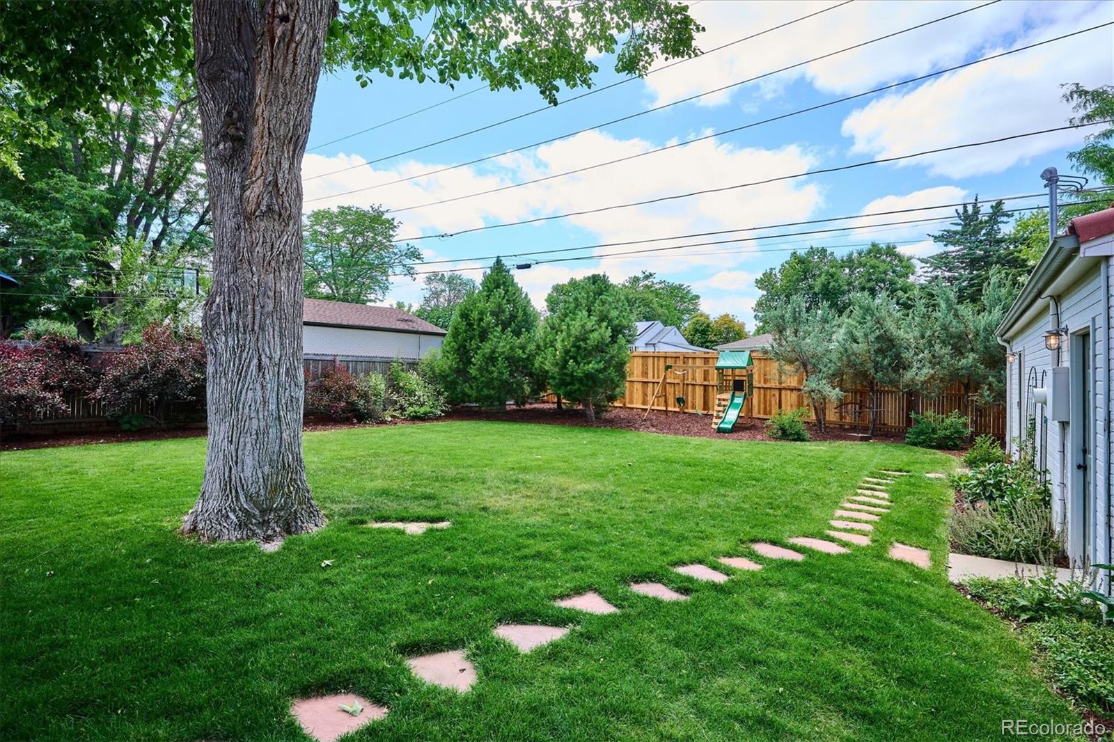 MLS Image #22 for 225 n ivanhoe street,denver, Colorado