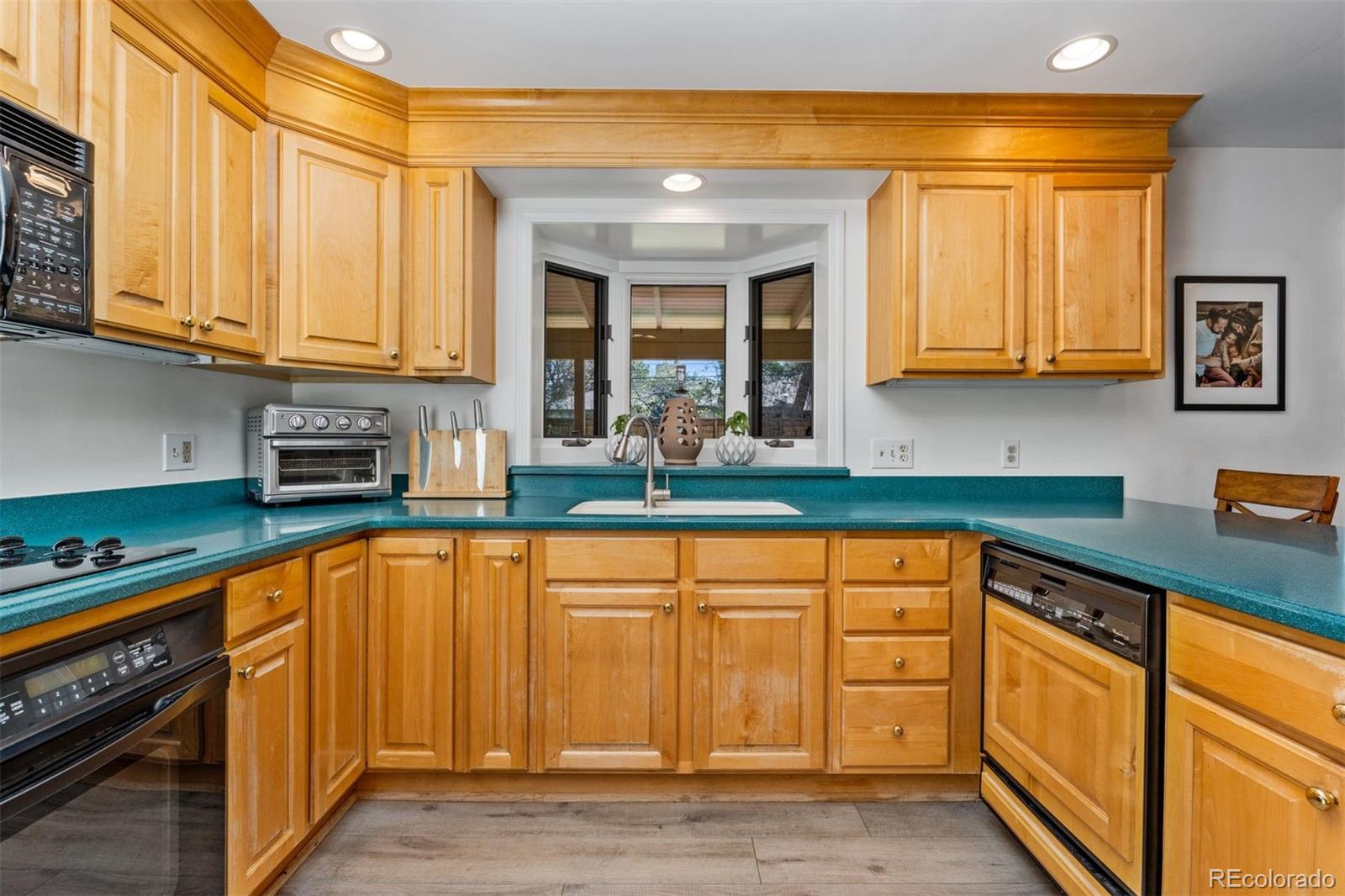MLS Image #14 for 3844 s elm street,denver, Colorado