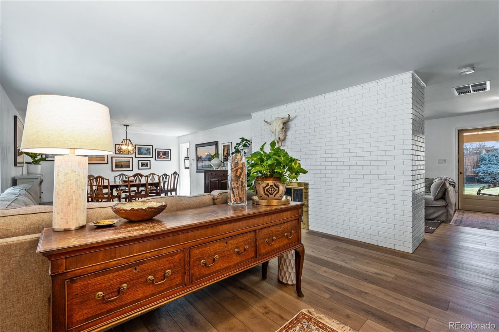 MLS Image #4 for 3844 s elm street,denver, Colorado