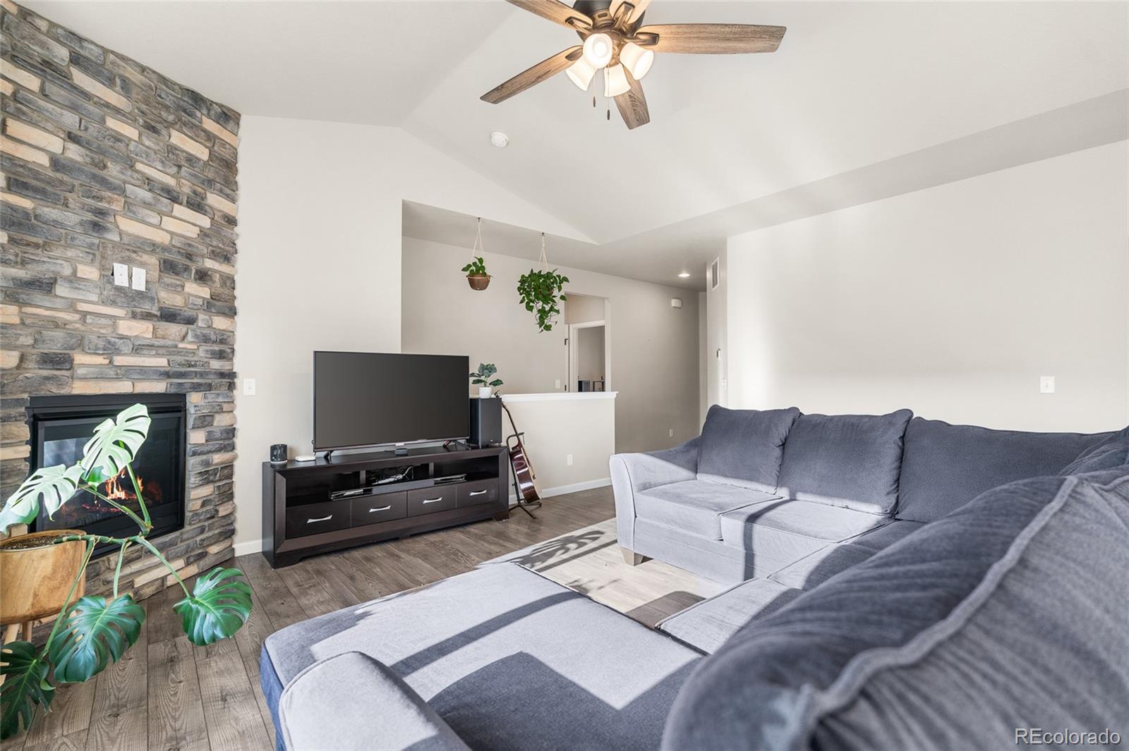MLS Image #5 for 1415 s sunfield drive,milliken, Colorado