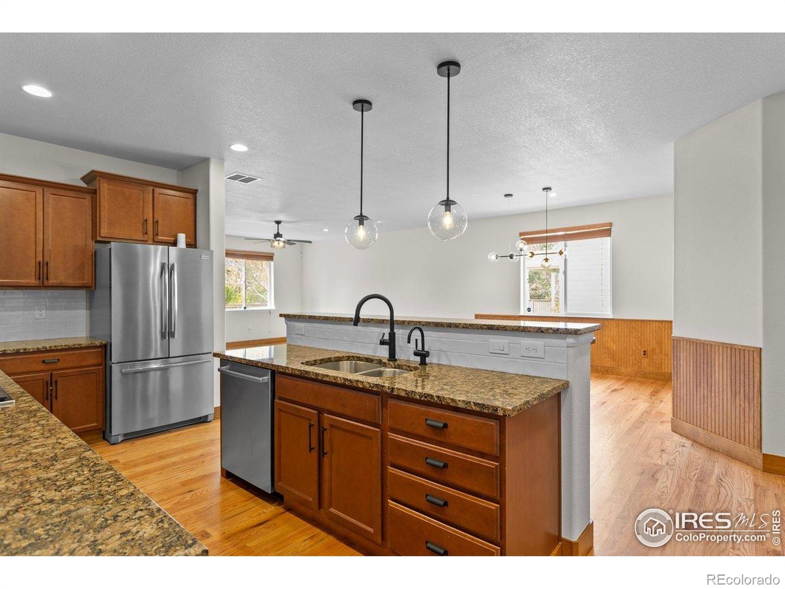 MLS Image #8 for 1511  bowen street,longmont, Colorado