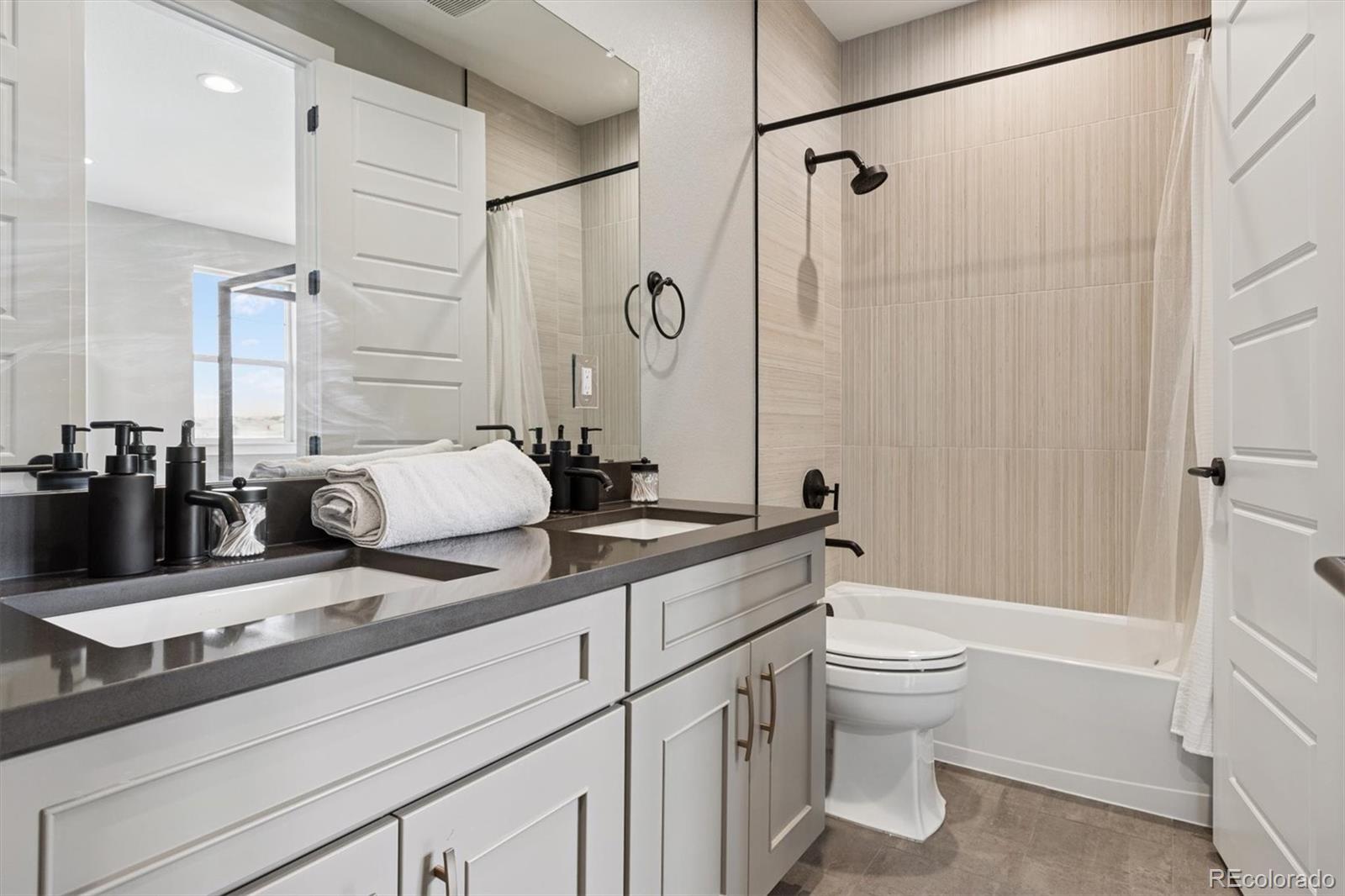MLS Image #31 for 3226  wingspan point,castle rock, Colorado