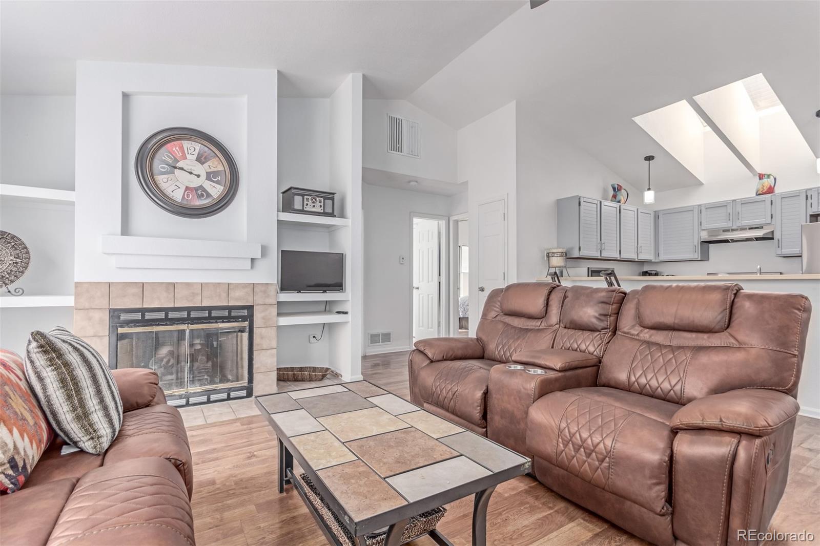 MLS Image #4 for 2675 s deframe circle,lakewood, Colorado