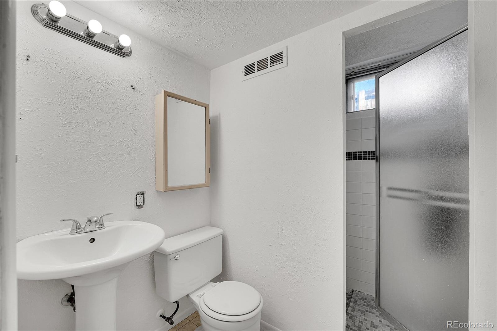 MLS Image #11 for 414 s nelson street,lakewood, Colorado