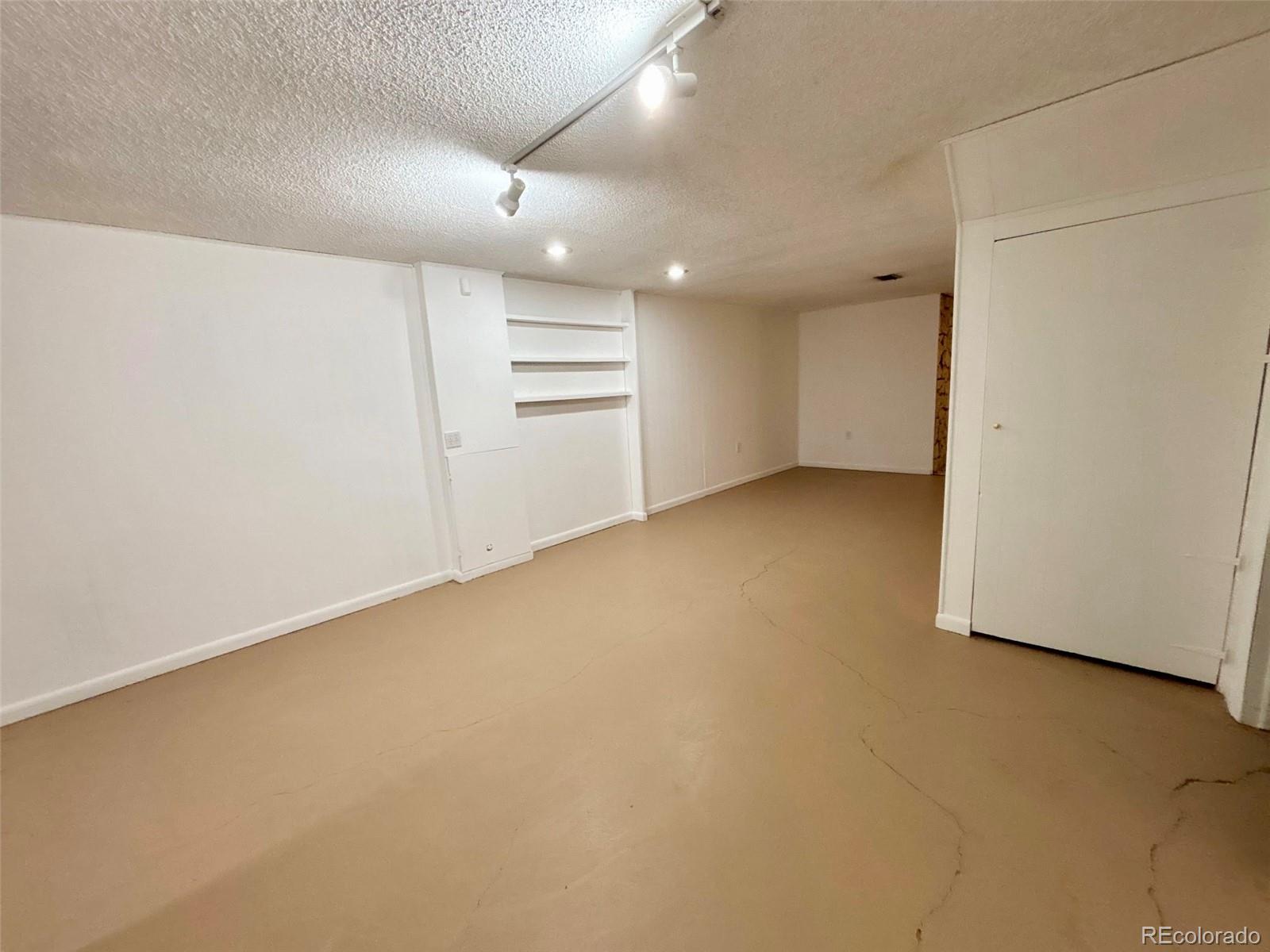 MLS Image #13 for 414 s nelson street,lakewood, Colorado