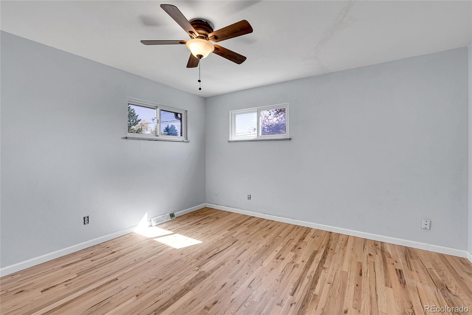 MLS Image #7 for 414 s nelson street,lakewood, Colorado