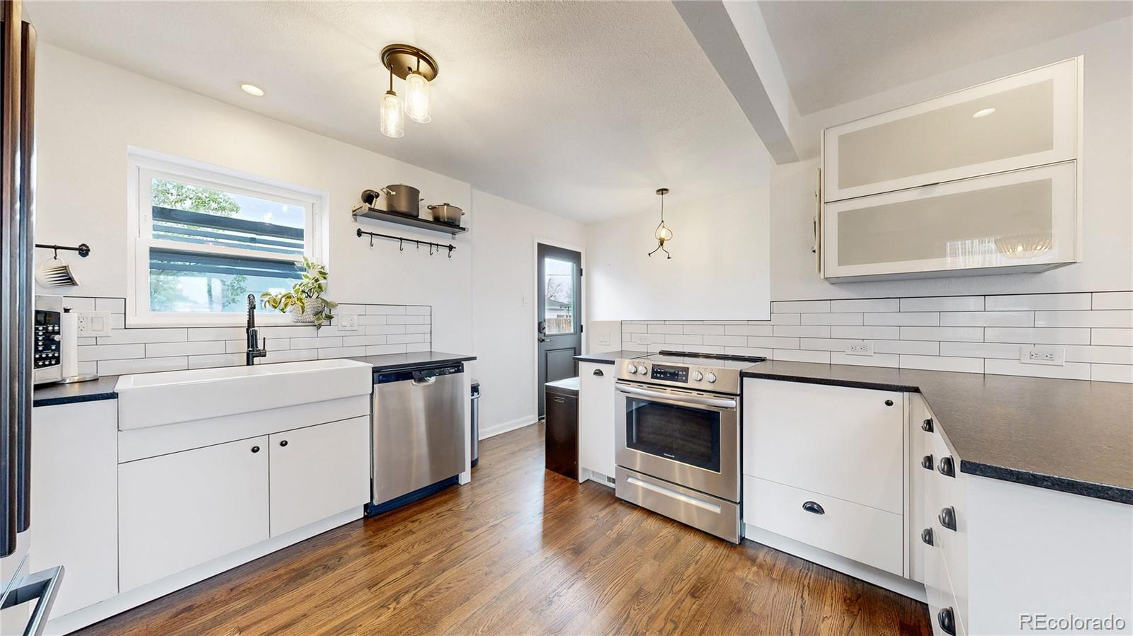 MLS Image #7 for 3155 n steele street,denver, Colorado