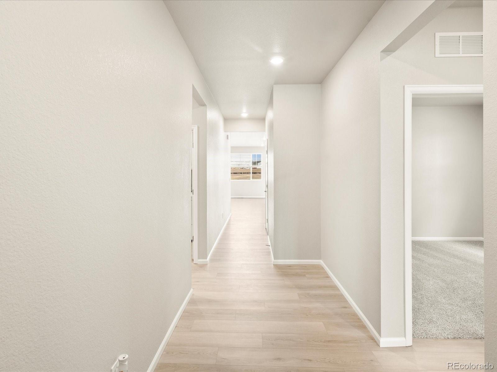 MLS Image #14 for 24088 e atlantic place,aurora, Colorado