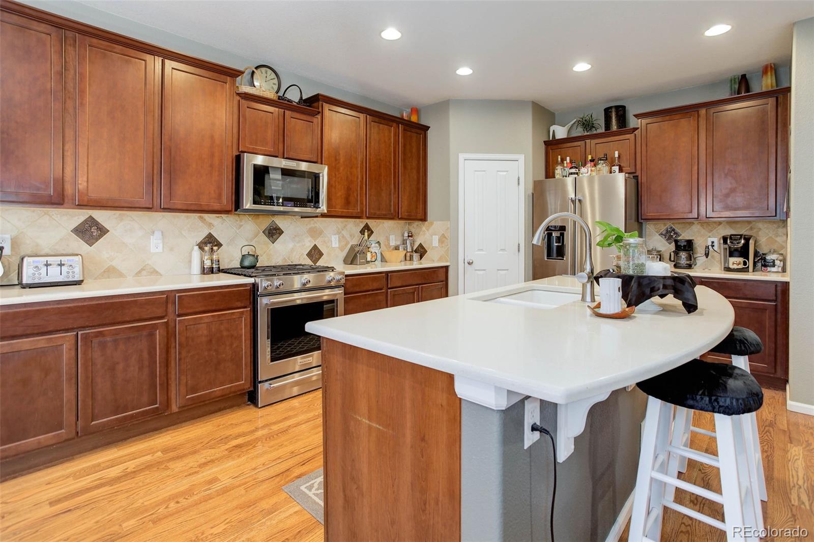 MLS Image #12 for 9996  sedalia street,commerce city, Colorado