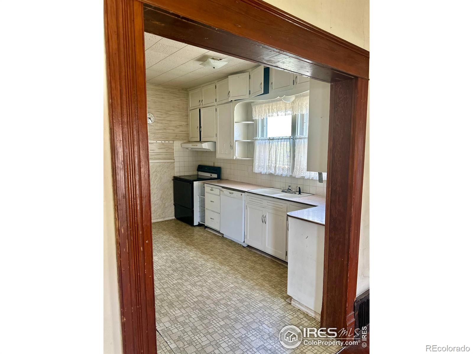 MLS Image #11 for 525  gay street,longmont, Colorado