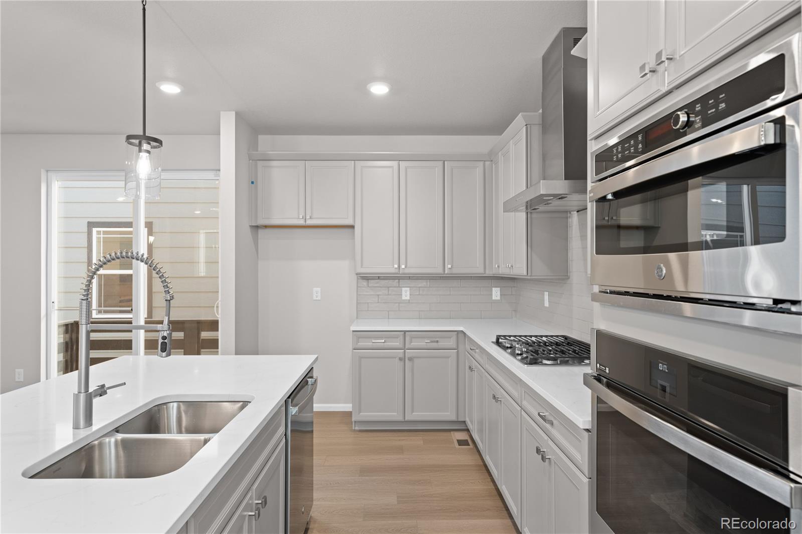 MLS Image #5 for 7310  watercress drive,littleton, Colorado