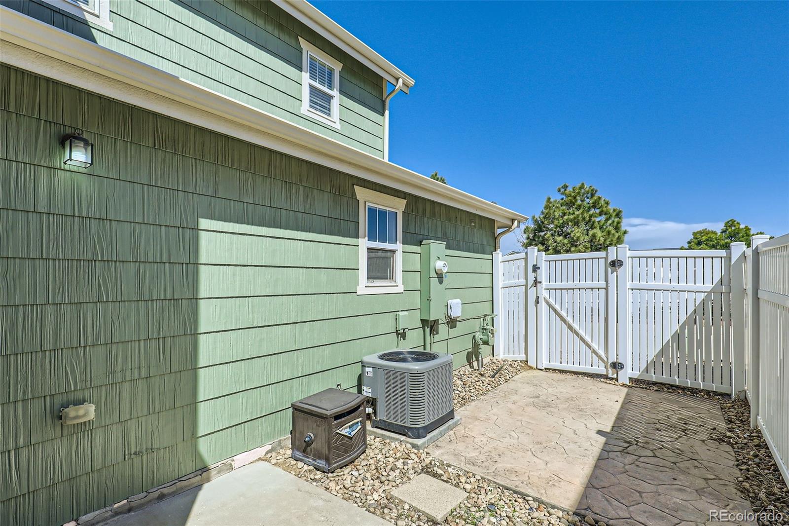 MLS Image #18 for 17244 e kansas drive,aurora, Colorado