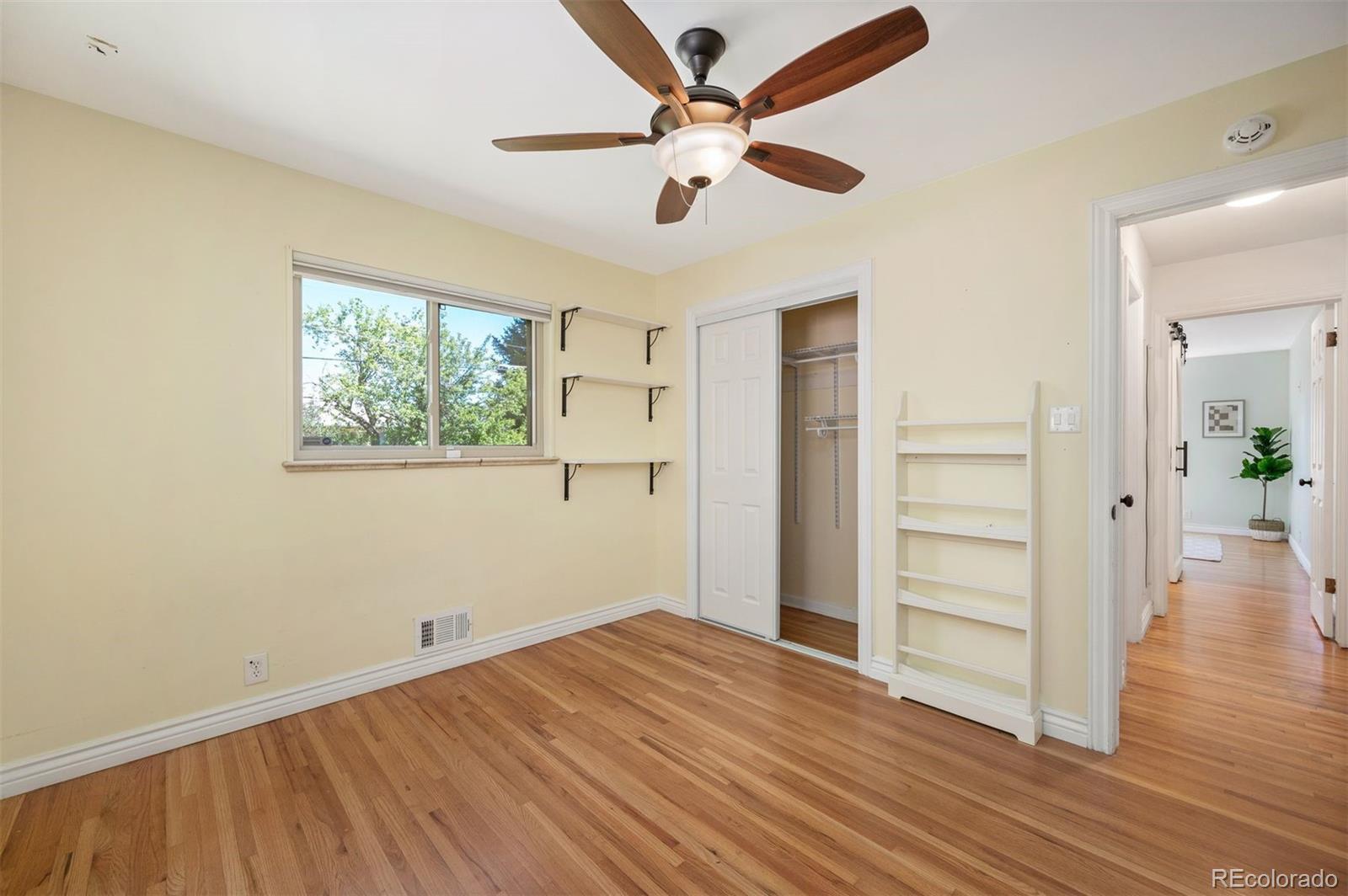 MLS Image #17 for 5523 e utah place,denver, Colorado